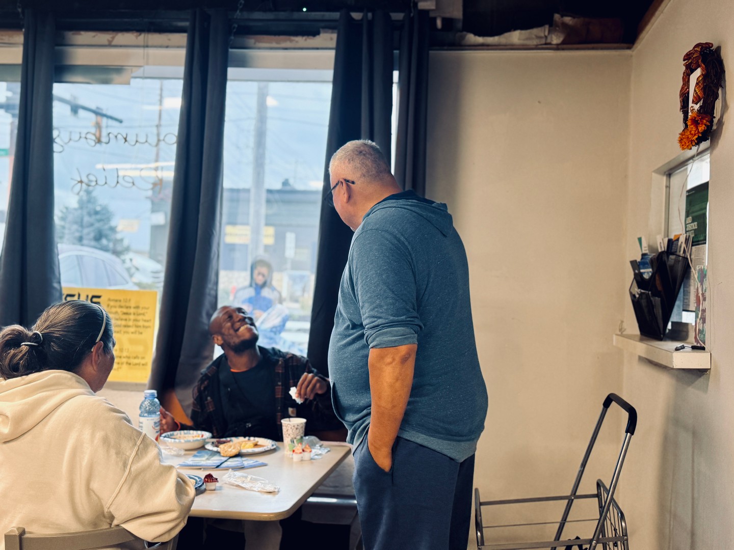 Huge thank you to our partnering church for coming out this Saturday and showing our community the kind of love that brings hope and dignity. 🤍🙌�We love partnering with groups who want to walk with people, build trust, and shine Christ’s love in practical ways.�Let’s keep serving together. ✨
learn more at cbusrelief.org.
.
.
.
#volunteer #give #jesus #sharelove #love #faithinaction #cbus #columbus #ohio #columbusrelief #outreach #saturday #give #laugh #partnership #partner #collab #school #organization #church #donate #buckeyes