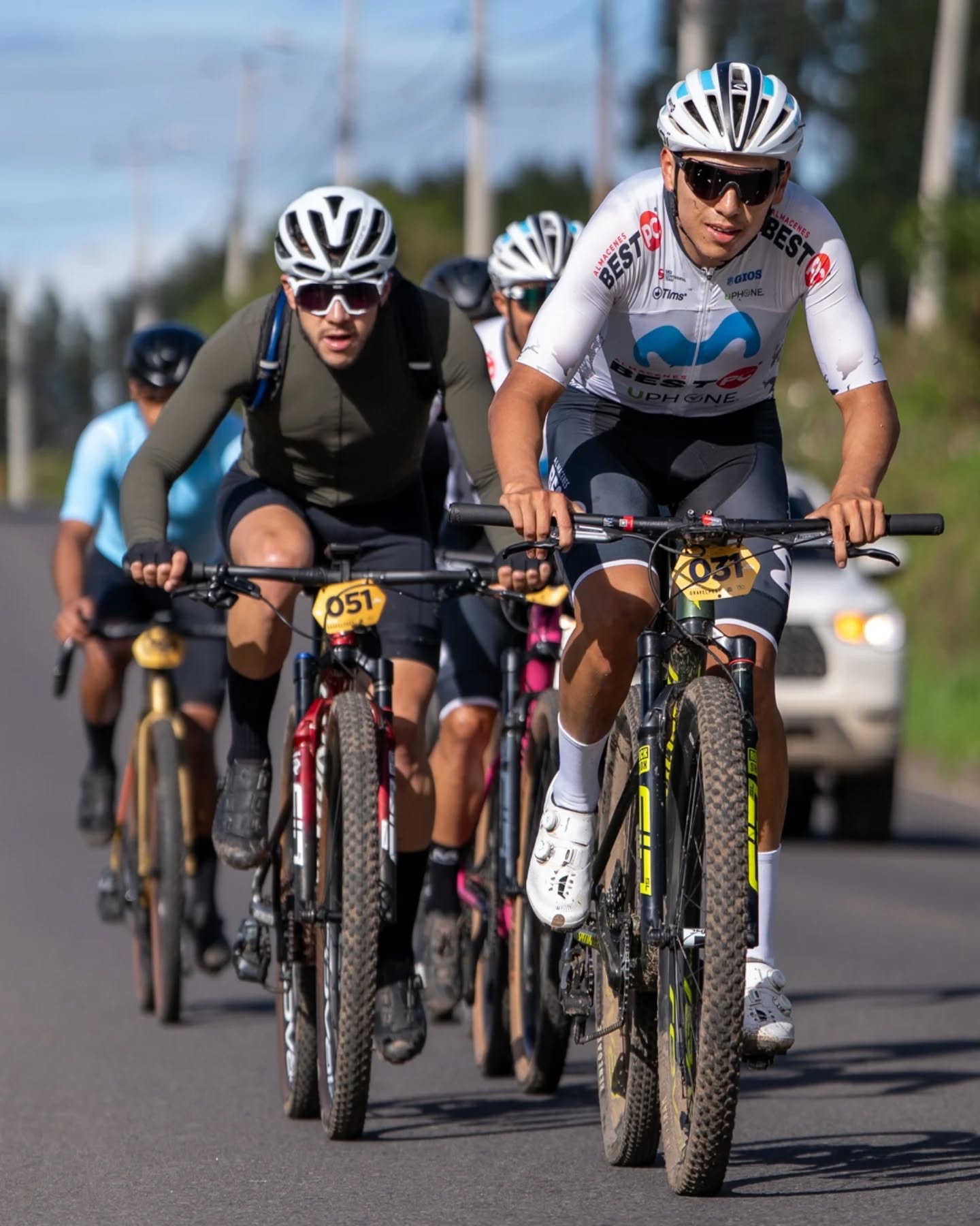 7 días de inscripciones
Próximo miércoles 3 a las 19:00h cerramos inscripciones para el #Gravelfest
Ya falta poco para ir a recorrer esos hermosos caminos lastrados de Cuneca.
Ruta, información y registro en www.bikepackingecuador.com link bio 👆
Inscripciones en tiendas @setecientos.cc y @lap.ccc o en línea en www.setecientos.cc link bio 👆
Evento gracias a:
@naturhotel_
@specializedec
@toscana.alimentos
@shimanoecuador
@lataqueria57cue
@593premiumlager
@laitalianaec