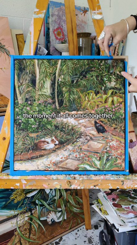 I don't always use pre-framed boards for my paintings - but when I do - this is the best way to see the painting come to life at the end ✨
A little Brissie backyard scene from last month titled 'HOME AMONG THE PALM TREES'
#painting #framedpainting #green #artprocess #australianartist
