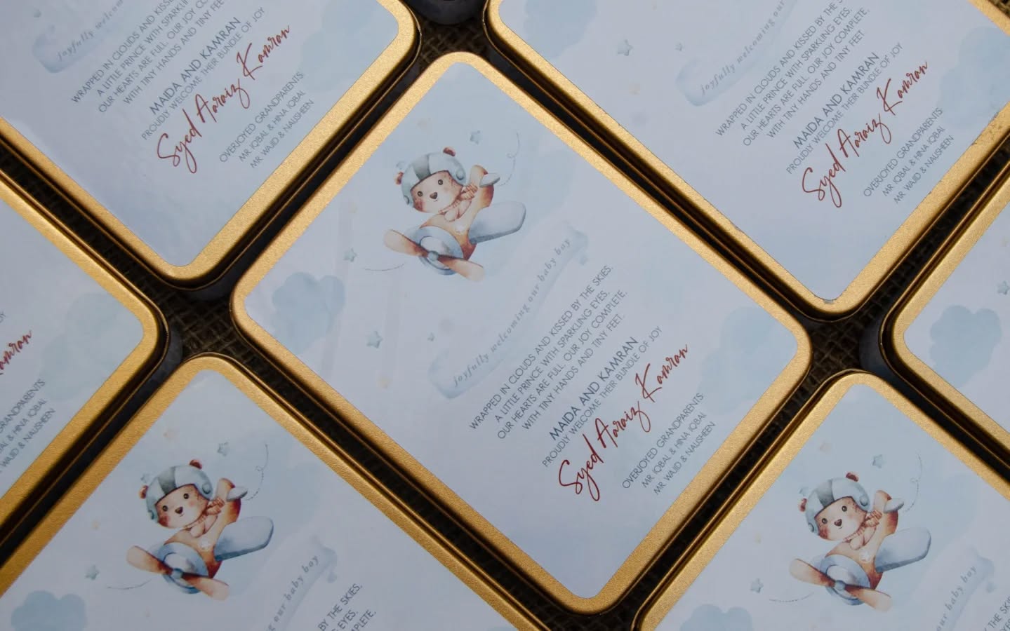 Sharing these baby announcement boxes we did a few months back 💙 These were tin boxes — we made them in two sizes for a sweet little baby boy and honestly, we loved designing every bit of them.
They were sent all the way to families in Pakistan and the U.S., and seeing them travel with so much love made it even more special.
So if you’re looking for beautiful baby announcement boxes, we’re now taking orders for tin boxes as well as our regular cardboard ones. 💫