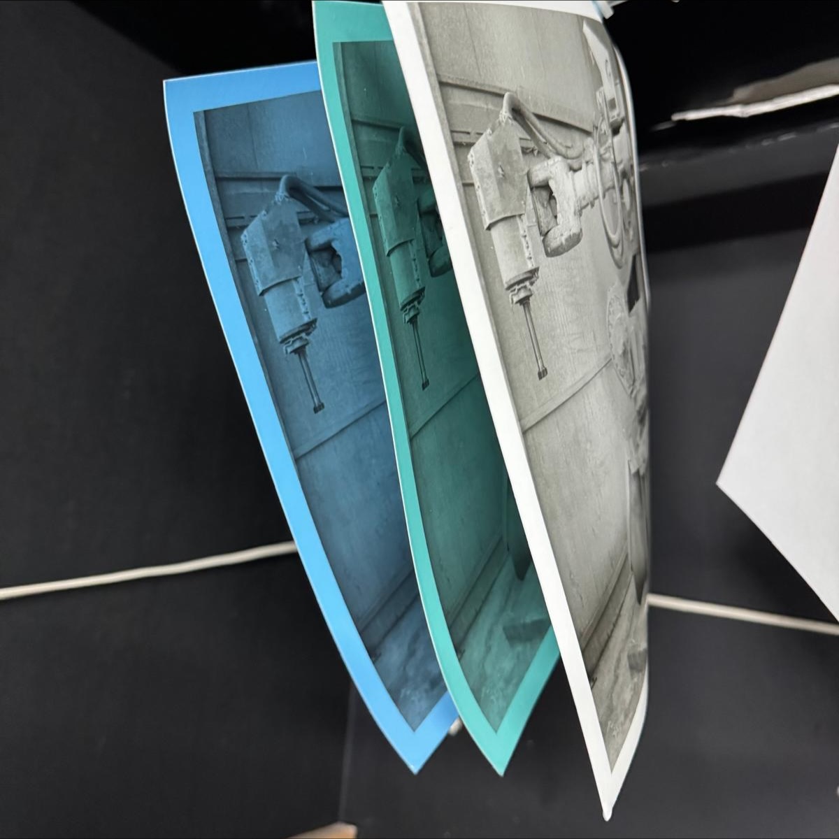 A couple of weeks ago @dannyboatboat explored FOMAPASTEL in the darkroom ~ the possibilities for this colour combo are endless 🥹
@foma.bohemia