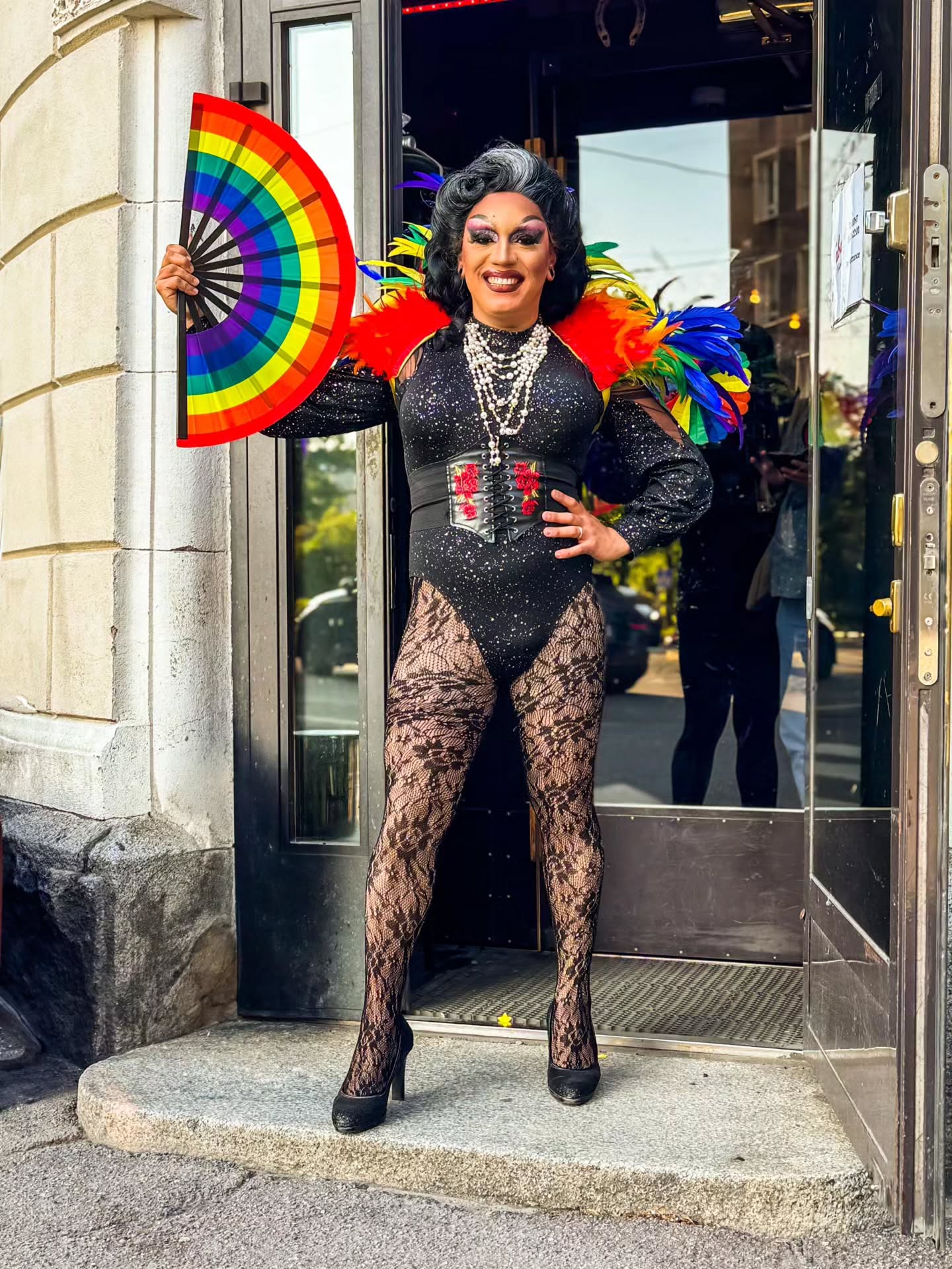 Recap of the Pride season 2025, some events: 🌈
1-2 The Fabulous Trivia Night, PRIDE EDITION at @streetpridebar
3-4 On stage at @espoonkulttuurikeskus with the incredibly well-done and touching play by Vera B. "Queer Enough"
5-6 Opening the @helsinkipride Week at Hobo Hotel, as hostess & DJ
7-9 Our first @afrontejp in Helsinki to be sold out at @mascotofficial
10: what many of you didn't see on stage, me and my husband carrying all stuff after the PRIDE edition.
For another year the PRIDE season was magical, and I am forever thankful for all the attendees, producers, venus and supporters ♥️