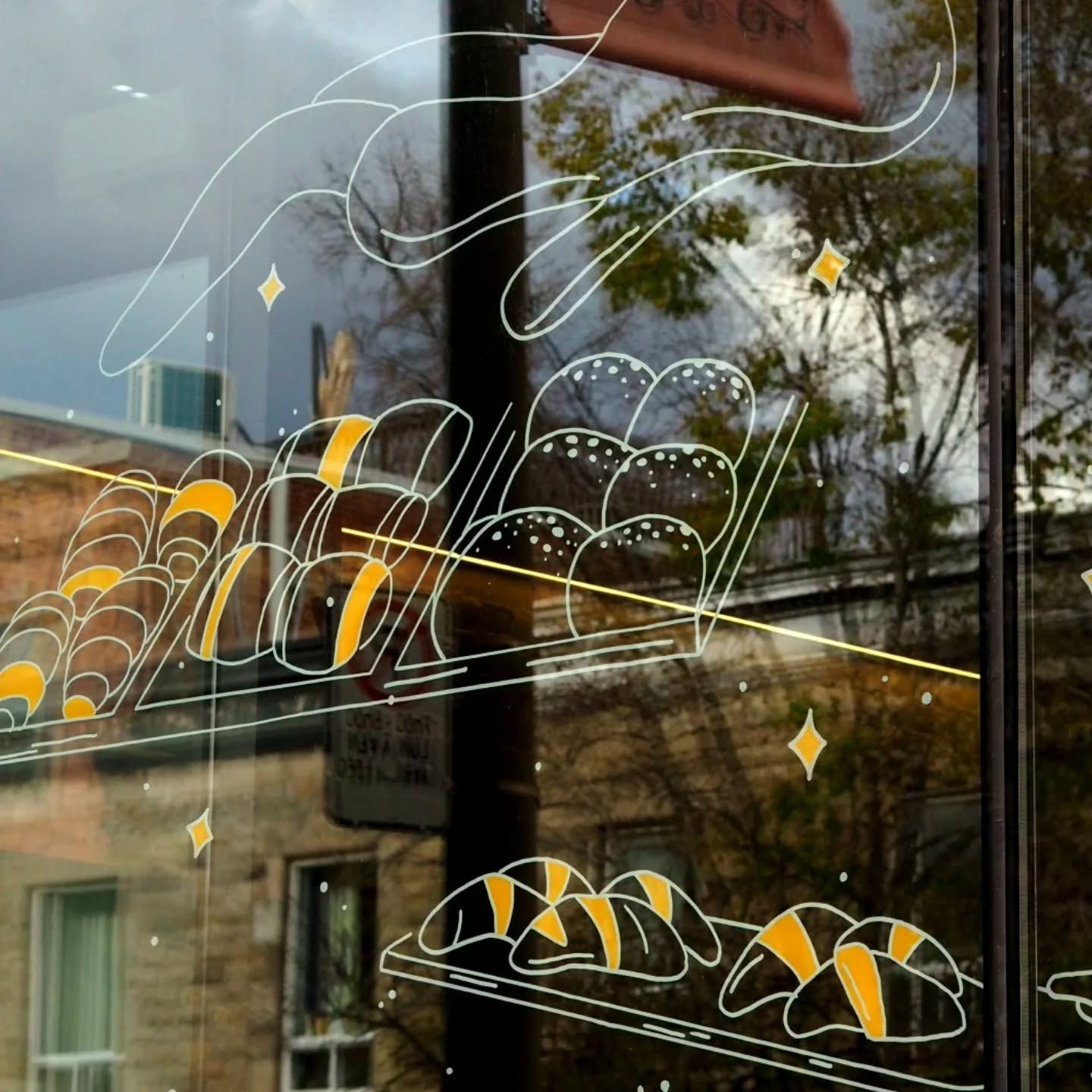 Premières vitrines des fêtes ✨️
Transformer les idées de mes clients en concepts pour vitrines. Chaque projet devient une création unique, pensée spécialement pour eux 🎄
Merci @guillaumebakery @no900pizza @billie_le_kid