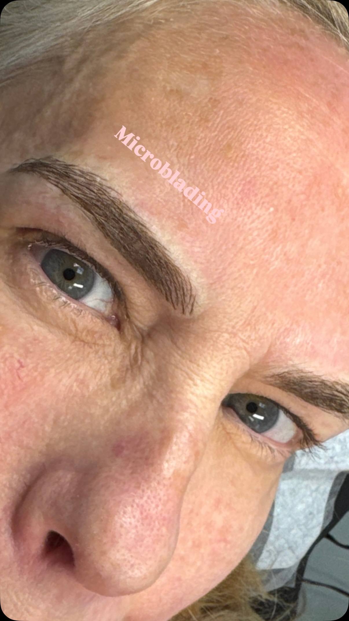 Microblading VS Ombre
.
#lybrows #dmvbrows #lybrowstudio