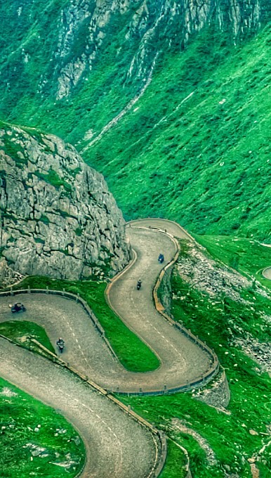 Tremola. What is it, where is it and why you have to ride it. Full feature coming soon to Tango Pasty on YouTube. Subscribe. #harleydavidson #motorcycletours #bmwmotorrad #triumphmotorcycles #motorcycletouring #motovlogger #bikerlife