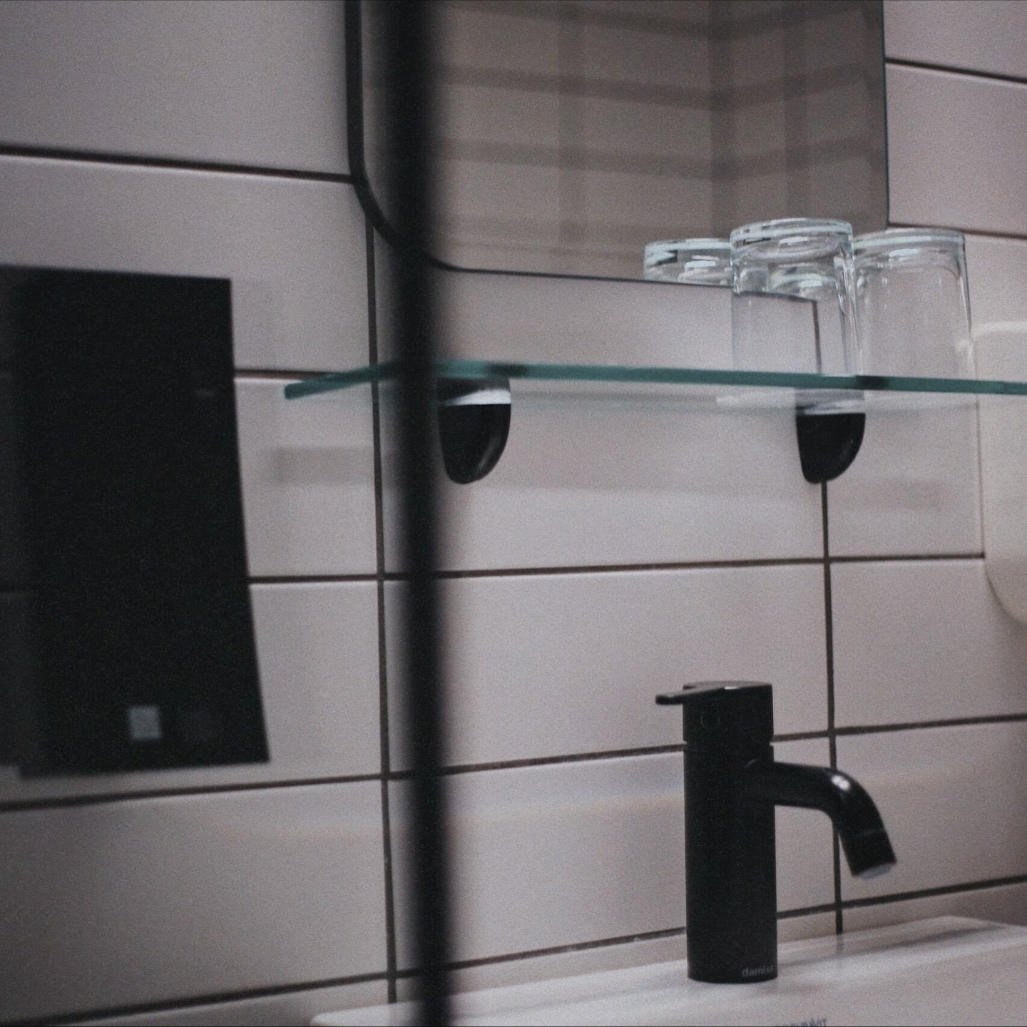 Bathroom details designed with care for your relaxation.
A place where you can unwind and enjoy the moment.
You can book a room via direct message, on our website, or by phone:
📞 +372 686 3108