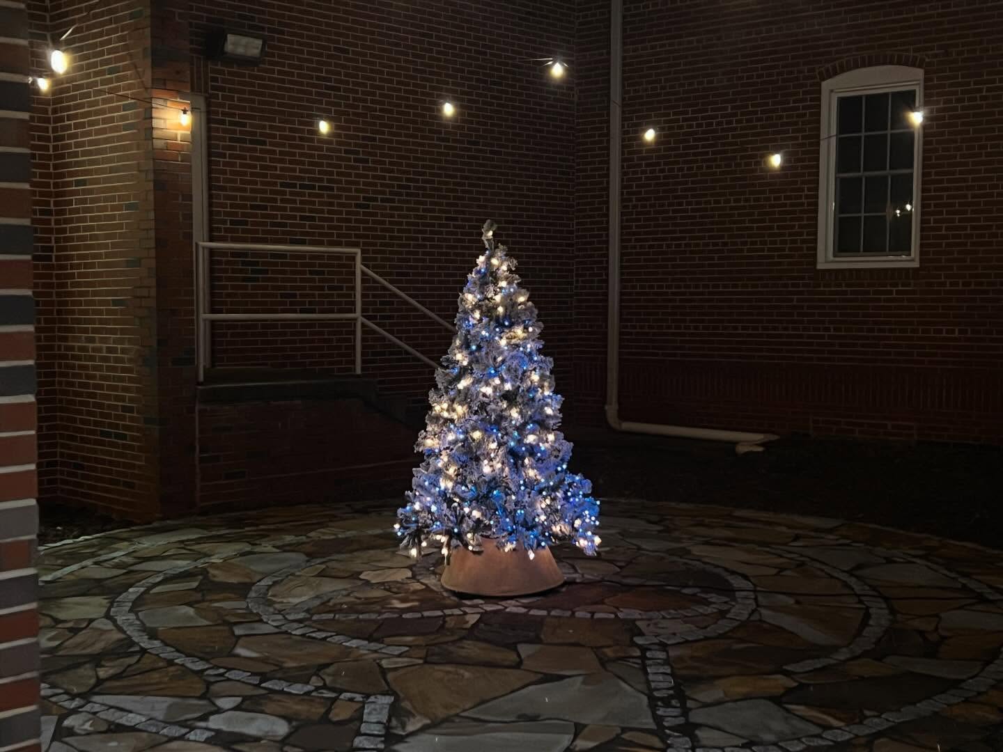 As we move through this season, many of us carry joy — but also stress, grief, or heaviness. If you’re longing for a quiet, gentle space to breathe, reflect, and rest in God’s presence, we invite you to walk our Prayer Labyrinth, connected to our Blue Christmas tree.
🕯 Prayer Labyrinth Open:
A peaceful, self-guided journey where you can slow down, pray, and release what’s weighing on your heart.
💙 Blue Christmas Event:
A special time honoring the reality that this season can be difficult, offering comfort, hope, and light for anyone who needs it.
Come as you are. Bring your feelings, your questions, your grief, your hope. There is space for you here.
All are welcome. 💙