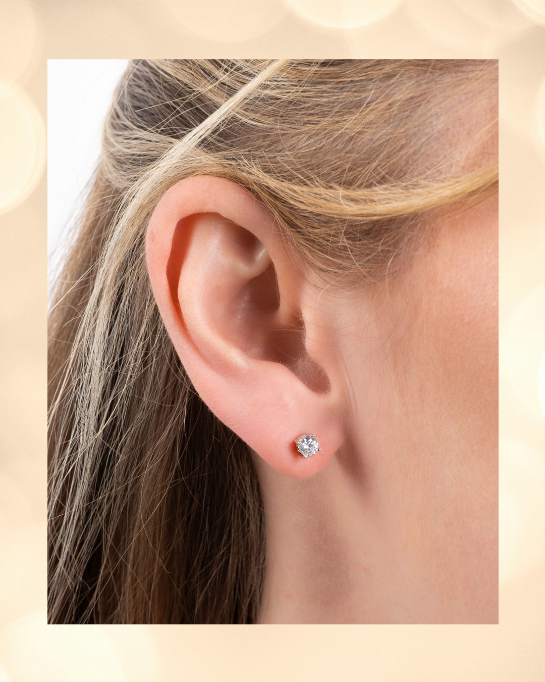 It's Day 8 of our 12 Days of Christmas, and today we're bringing you an extra special gift.
For today only, orders reaching £150 and over will receive a FREE pair of 0.25ct Diamonfire Solitaire Earrings.
Whether gifting someone special or treating yourself, this is the perfect time to add a touch of sparkle to your festive jewellery box.
#Diamonfire #DiamonfireJewellery #FreeGift #SolitaireEarrings #AffordableLuxury