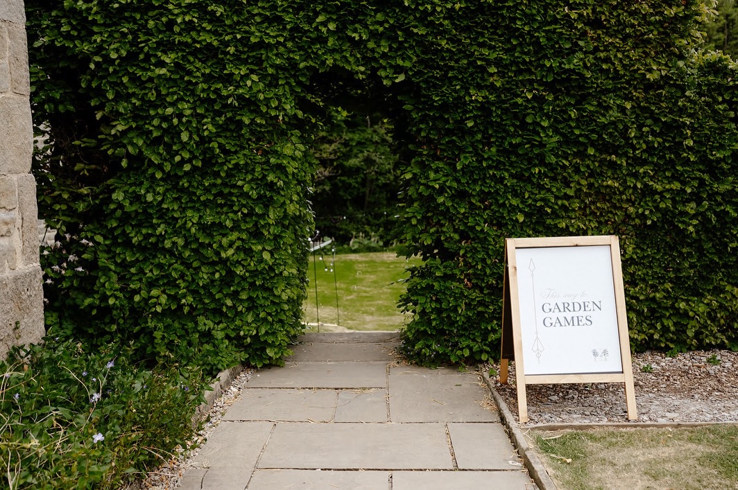 Garden games at weddings always bring an extra touch of joy and laughter to the day.
They’re perfect for those relaxed moments when guests can unwind, mingle, and have a little fun. With plenty of space across our grounds (especially if your marquee is on the top lawn) there’s room for everything from classic croquet to a playful game of hook-a-duck.
Photographer - @olgajphotography
#heathylea #heathyleawedding #gardengames #weddinggames