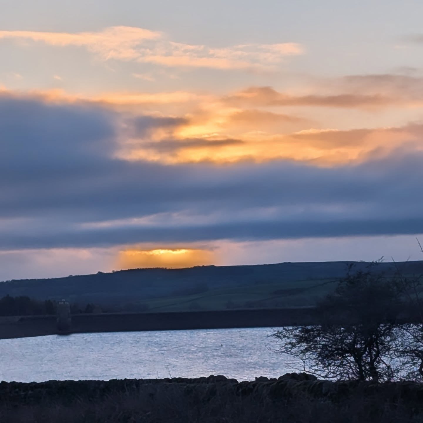 Moody atmospheric morning today at Cronkley 🌄
#HolidayLet #northumberland