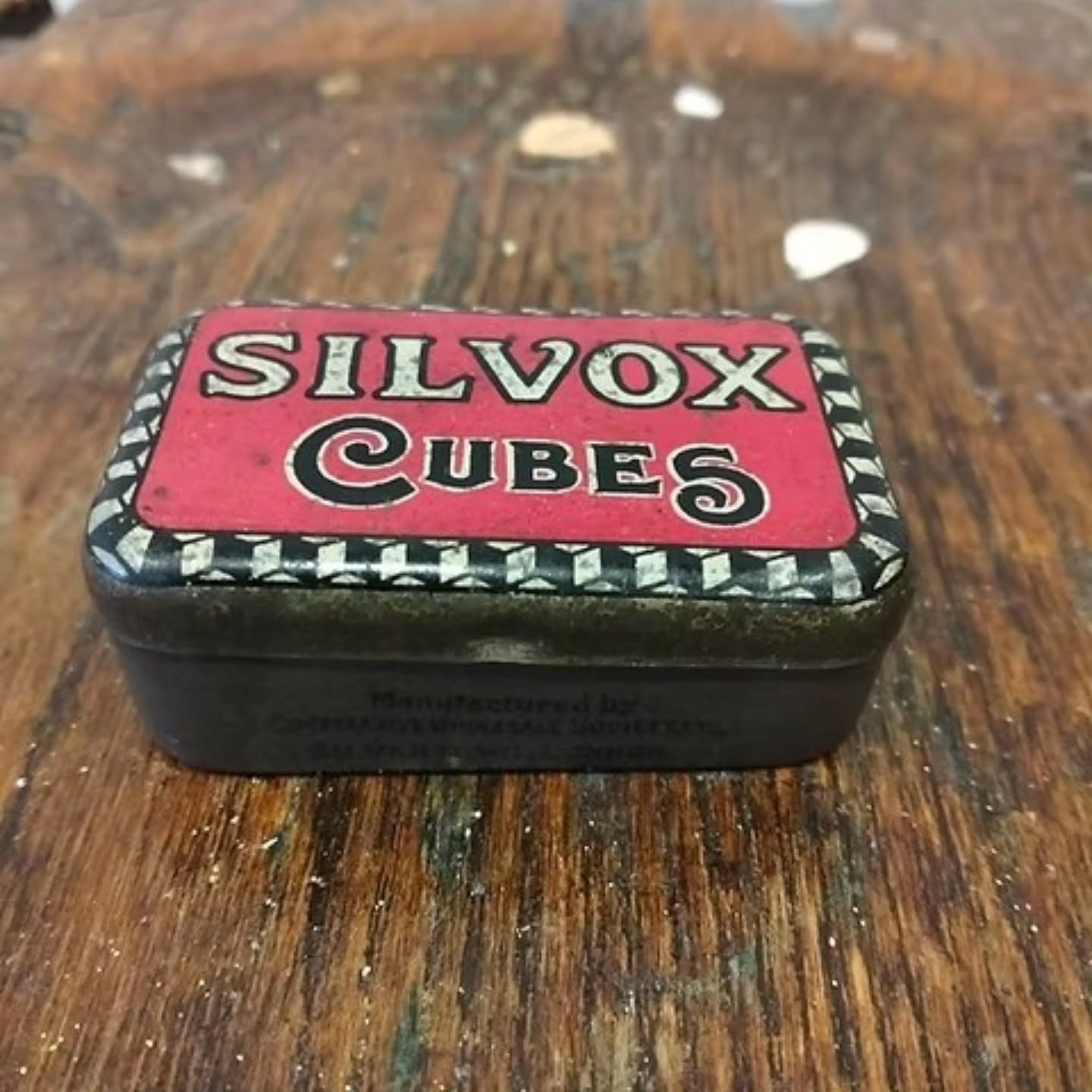 https://www.objetdart-stuff.co.uk/product-page/vintage-silvox-cubes-tin-box #stufftoyouandme #objetdart
