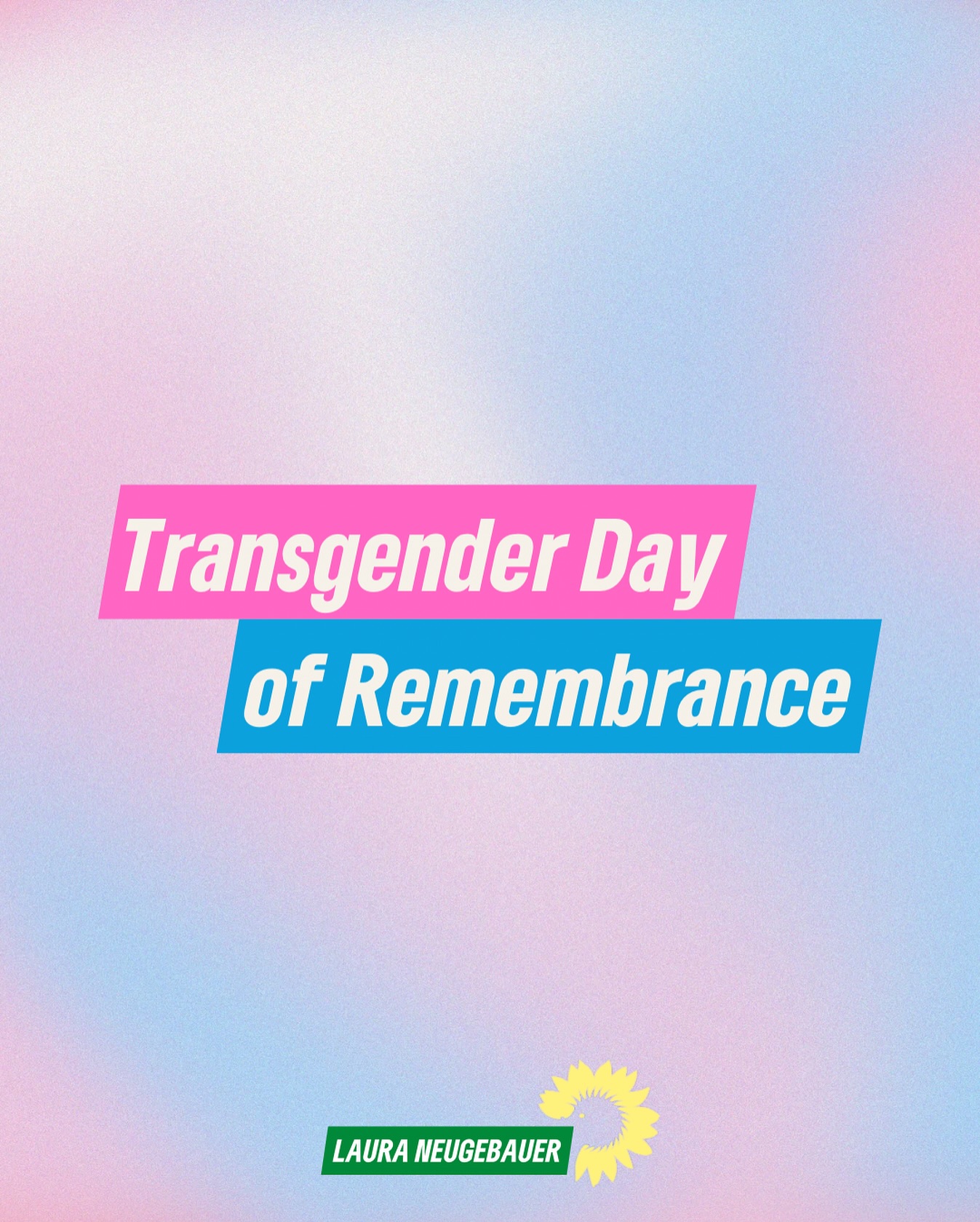 Heute, am Transgender Day of Remembrance, gedenken wir all jenen, die durch trans*feindliche Gewalt ihr Leben verloren haben oder tagtäglich Hass und Anfeindungen ausgesetzt sind.
Auch in Deutschland nehmen trans*feindliche Ressentiments weiter zu – während gleichzeitig die Förderung vieler queerer Projekte gekürzt wird, selbst hier in der selbsternannten „Regenbogenhauptstadt“.
Es ist ein Skandal und ein Schlag ins Gesicht der Community, dass das Selbstbestimmungsgesetz nur ein Jahr nach seinem Inkrafttreten schon wieder auf dem Prüfstand steht. Die Aussicht auf einen möglichen Rollback durch die schwarz-rote Bundesregierung sorgt bei vielen trans* Personen und ihren Verbündeten für tiefe Verunsicherung und berechtigte Wut.
#trans #transgenderofremembrance #gerechtigkeit #transrightsarehumanrights