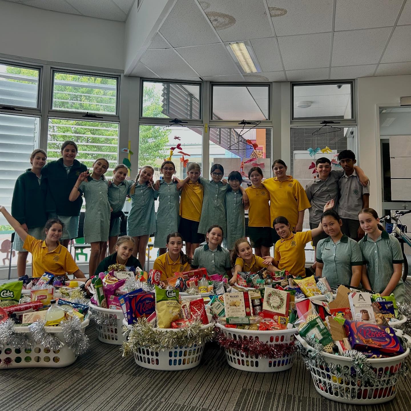 Thanks to the Mini Vinnies team for helping pack hampers for the St Vincent de Paul Christmas Appeal. We couldn’t have done it without these amazing students and the generous donations from our St Bede’s community. 🎄❤️