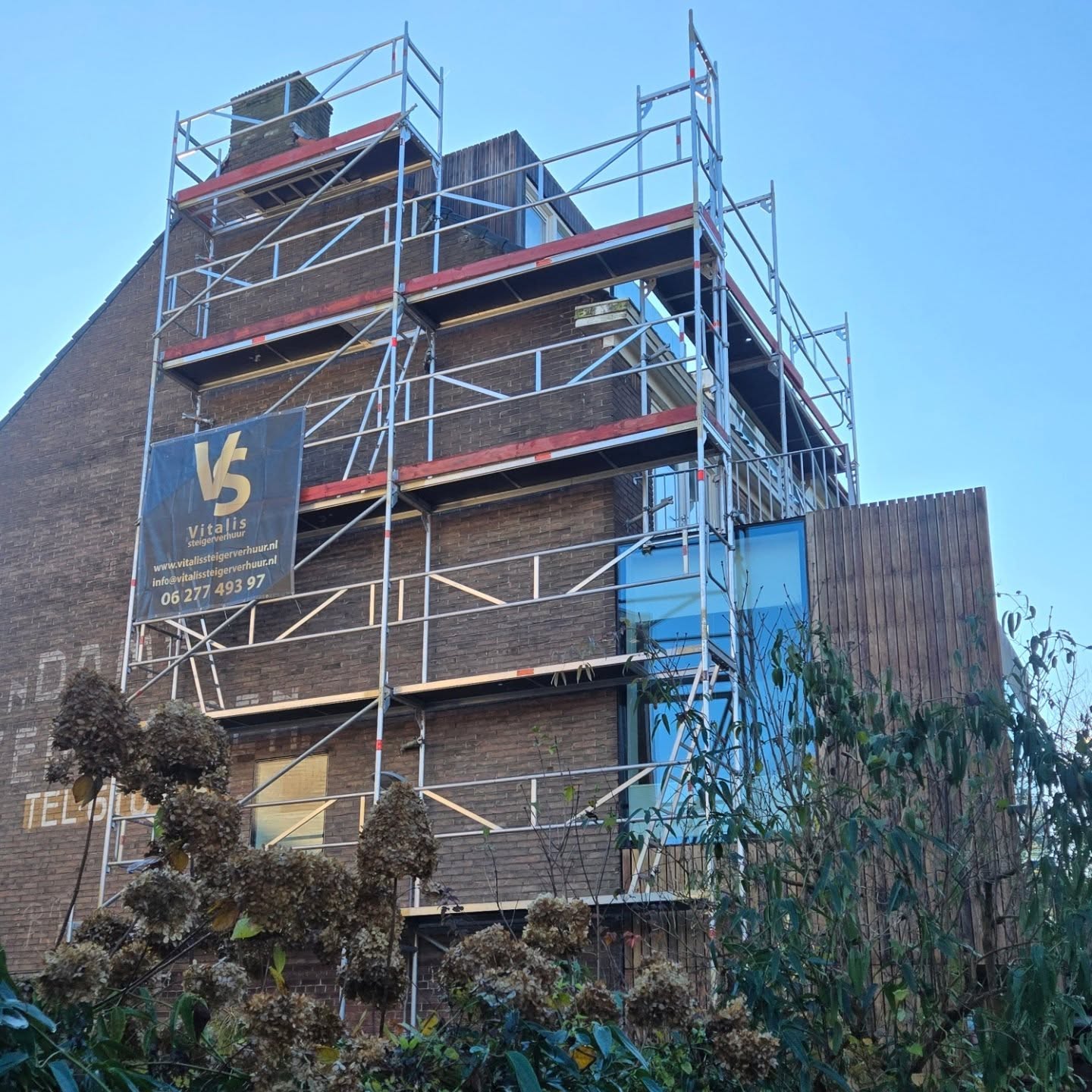 🔥 project Nieuwendammerstraat Amsterdam 🔥
#dakdekker #renovatie #dakpannen