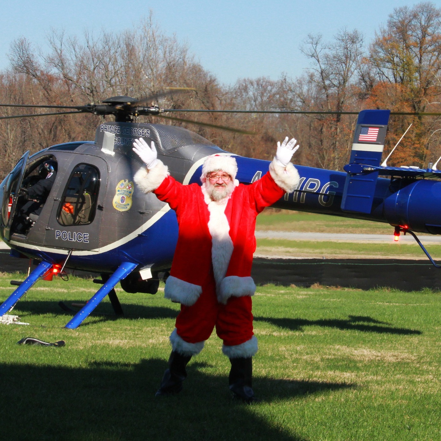 Santa Fly-In is coming up! Santa will make his annual return to the museum on December 6, where he will be joined by the Berwyn Ballet School, local food vendors, and fun and festive crafts and activities!
Advanced registration required by December 3.
Visit our website or
https://www.pgparks.com/event_list/santa-fly-in