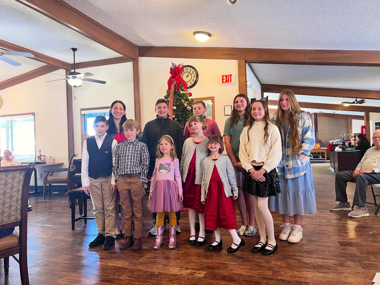 Winter Recital 2025 🎹❄️
Thank you to all the performers who came out to this beautiful recital to play! And thank you to Brookdale Kettering for being such wonderful hosts and allowing us to share our music with you. 🎶
Happy Holidays to all! 🎄