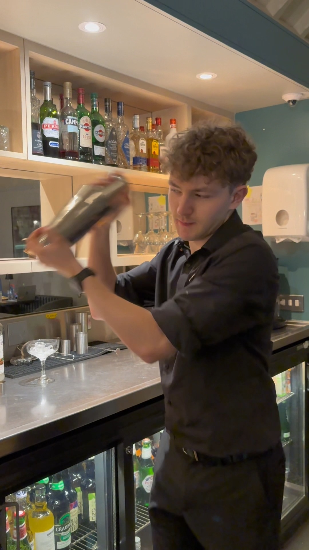 Have you tried our Army & Navy cocktail this month?
Watch James talk you through this simple yet amazing sip 🍸
🗓️ Available until 30 Novemeber
£1 from every sale of Army & Navy will go to the Royal British Legion
