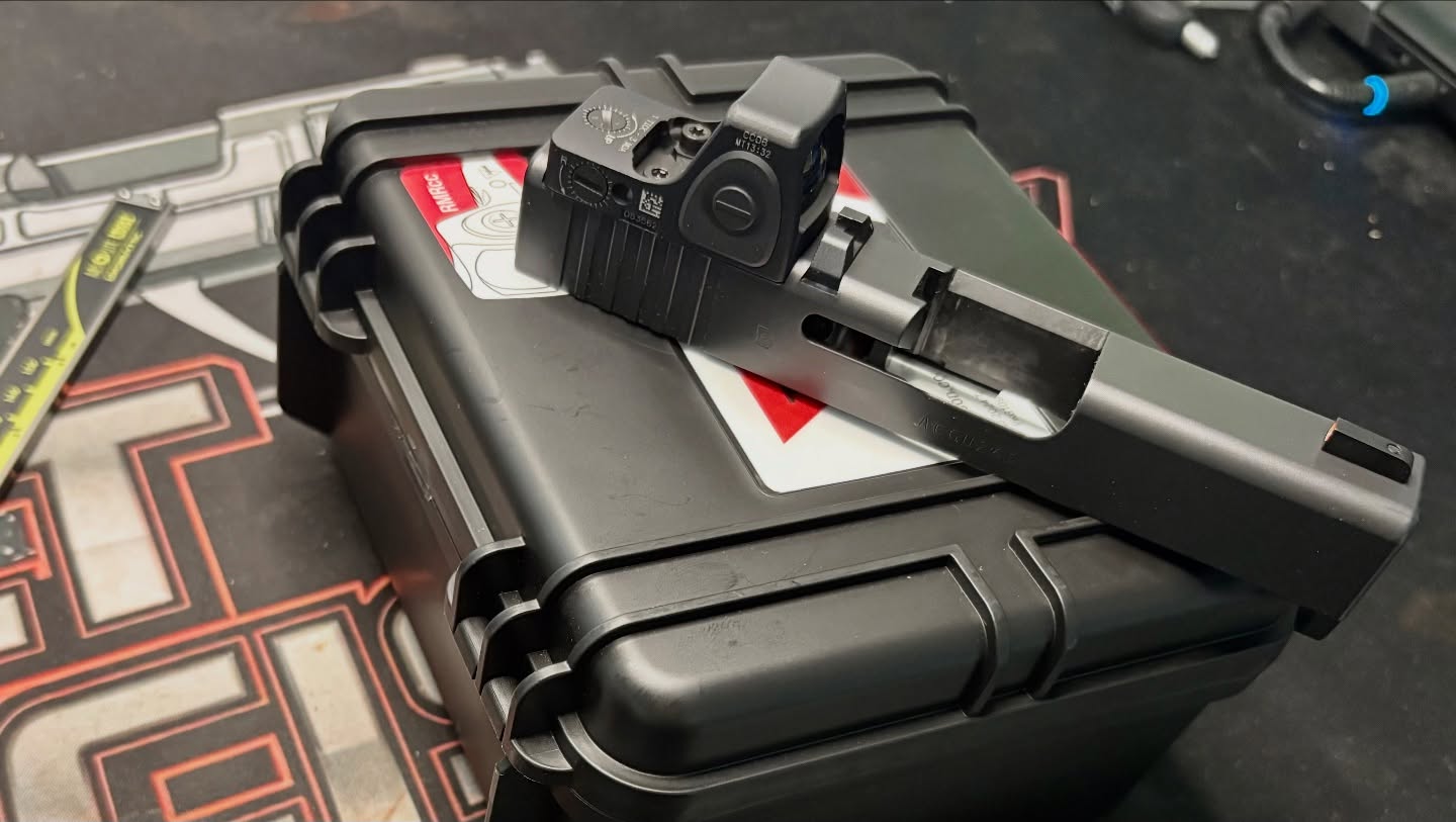 Combat cut 43 with a RMRcc what’s not to love