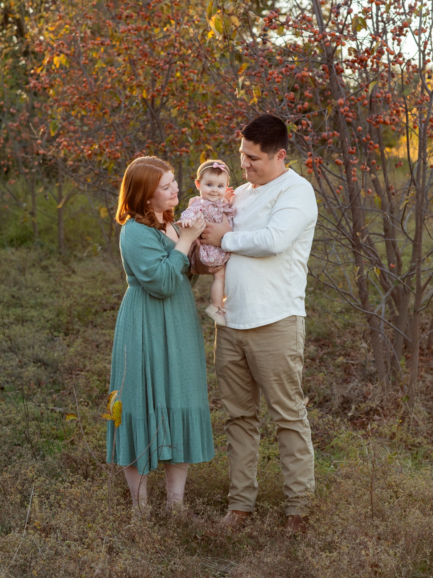 The sweetest smiles the whole session from Ms. Madeline 🥰
