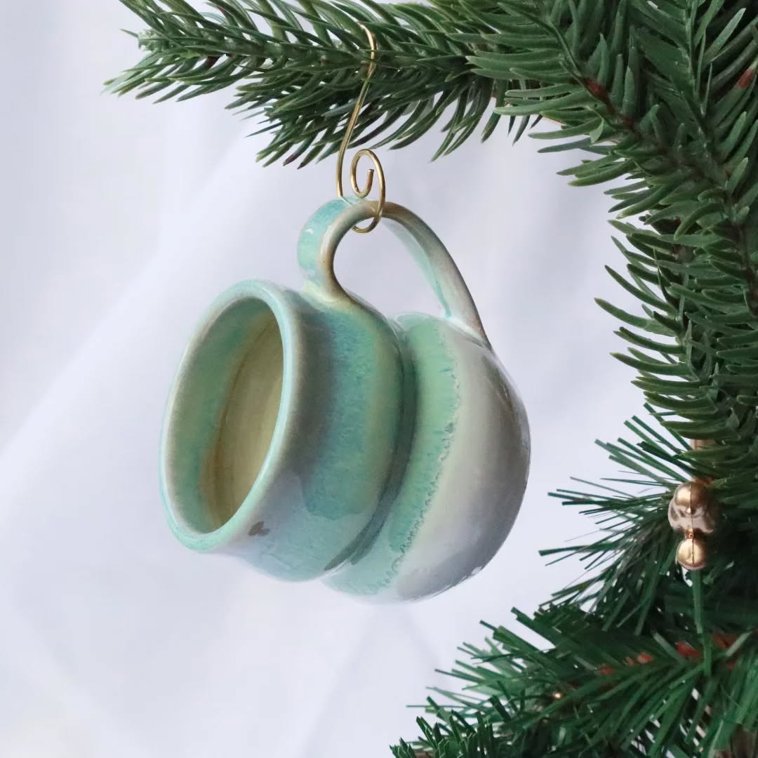 This year I'm finally ready for the holiday season!
It has been 3 years that I am living in the beautiful, relaxed, super gezellig Netherlands. The last two years I couldn't get used to cold, shorter days. I couldn't get out of bed before at least some light was outside, which can be around 8am. Last year, before the wonter even started I felt it was too long. Took a while to adjust from the Mediterranean clomate...
But this year, I'm finally ready for the winter! I have prepared myself on all fronts - mentally, physically - and I'm feeling good! I also managed to organize my time properly to make large stock of beautiful colorful ceramics, like these cute esspreso ornaments mugs đ to make the winter a bit warmer.
The new collection is available on my webshop!
I admit that I'm proud of myself this winter, enjoying the little things.
Let me know how you feel about the winter. Are you ready???
Let me know how you feel about the winter. Are you ready???
.
.
.
#ornaments #chritsmastime #ceramicornaments #ceramicdecor #ceramicdecoration #espressomugs #coffeemugs #handmade #kitchenware #holidayset #pottery #myowncreation #ellagutmanceramic #pottenbakken #pottery_lovers #love_pottery #livemyjob #wintertimeâď¸ #happyholidaysđ