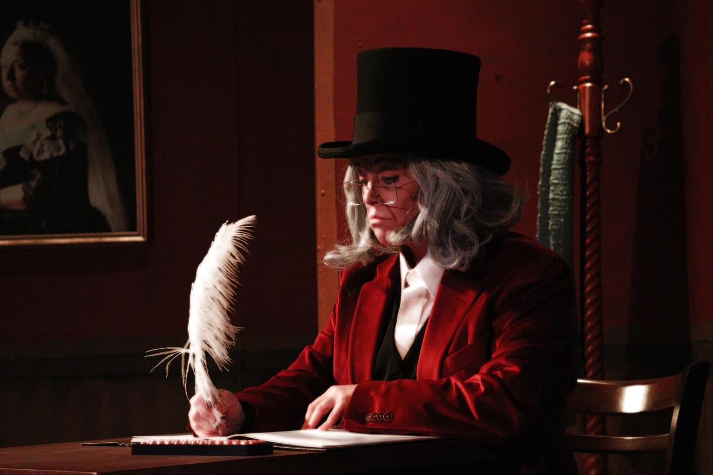 One more night of farce filled Holiday fun! Scrooge In Rouge. Sunday 12/21 Doors at 6:30pm. Tickets at dormousetheatre.com or at the door. Popcorn, Hot Cocoa, and Cranberry Shrubs available at concessions.
#holidays #kalamazoo #musicaltheater #comedy #dormousetheatre