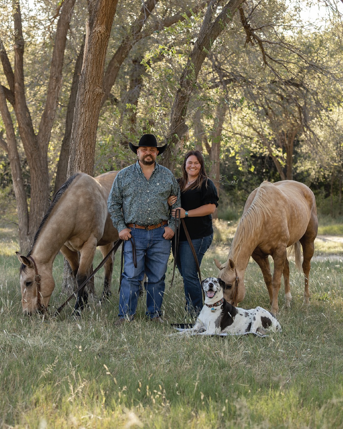 Malay and her people ❤️ (+ Vinny and Churro)
#ashleyadamsmedia #lubbockphotographer #lubbocktexas #couplesphotographer #westtexasphotographer