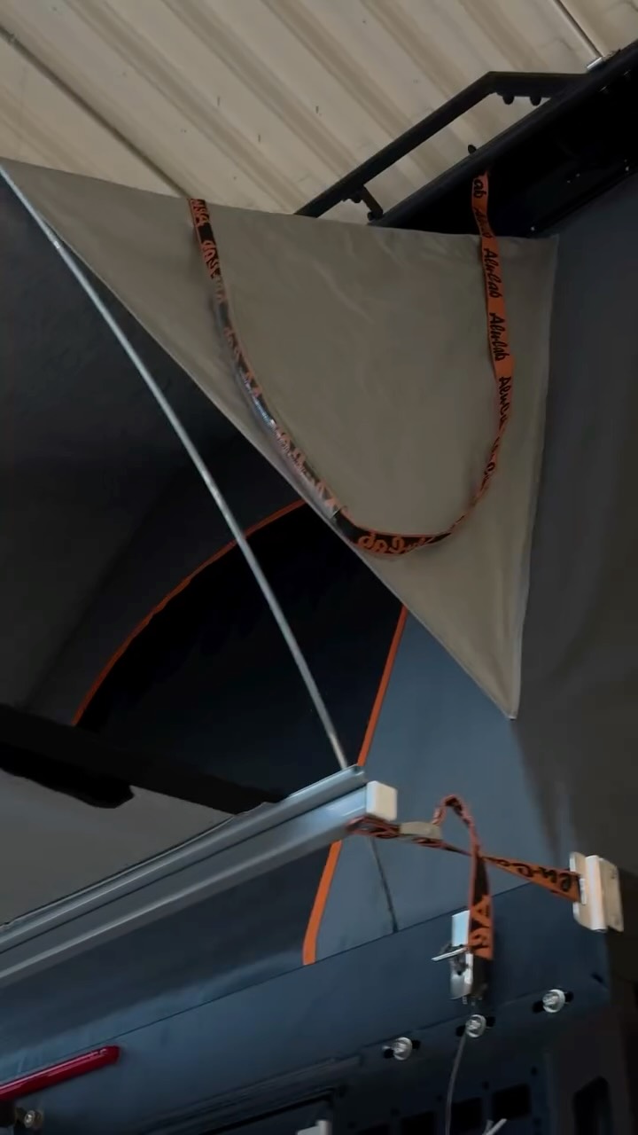 Drømmer du også om en fet pickup?
Sjekk ut Isuzu D-Max Arctic Trucks 35 med Alu-Cab Canopy Camper 🛻⛺️ Virkelig et eventyr på fire hjul!
Her er det bare å pakke sakene, resten er allerede på plass 😎 Ta kontakt for mer info.
#AT35 #isuzu #bilforhandler #pickup #bruktbil