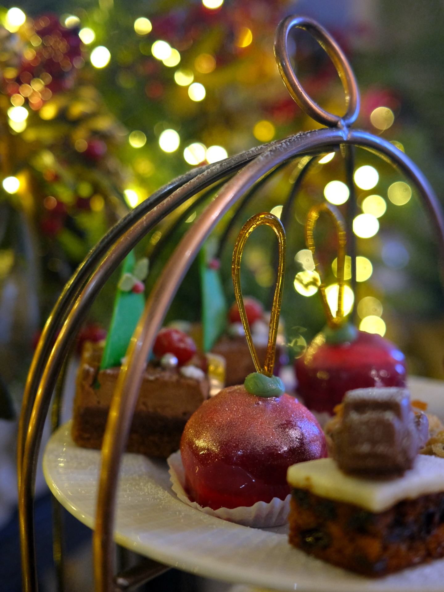 Sweeten the season with our festive afternoon tea! ☕️🎄 Available until 4th January 2026.
Treat yourself to a little Christmas indulgence at Gonville Kitchen ❄️
#festive #afternoontea #cambridge