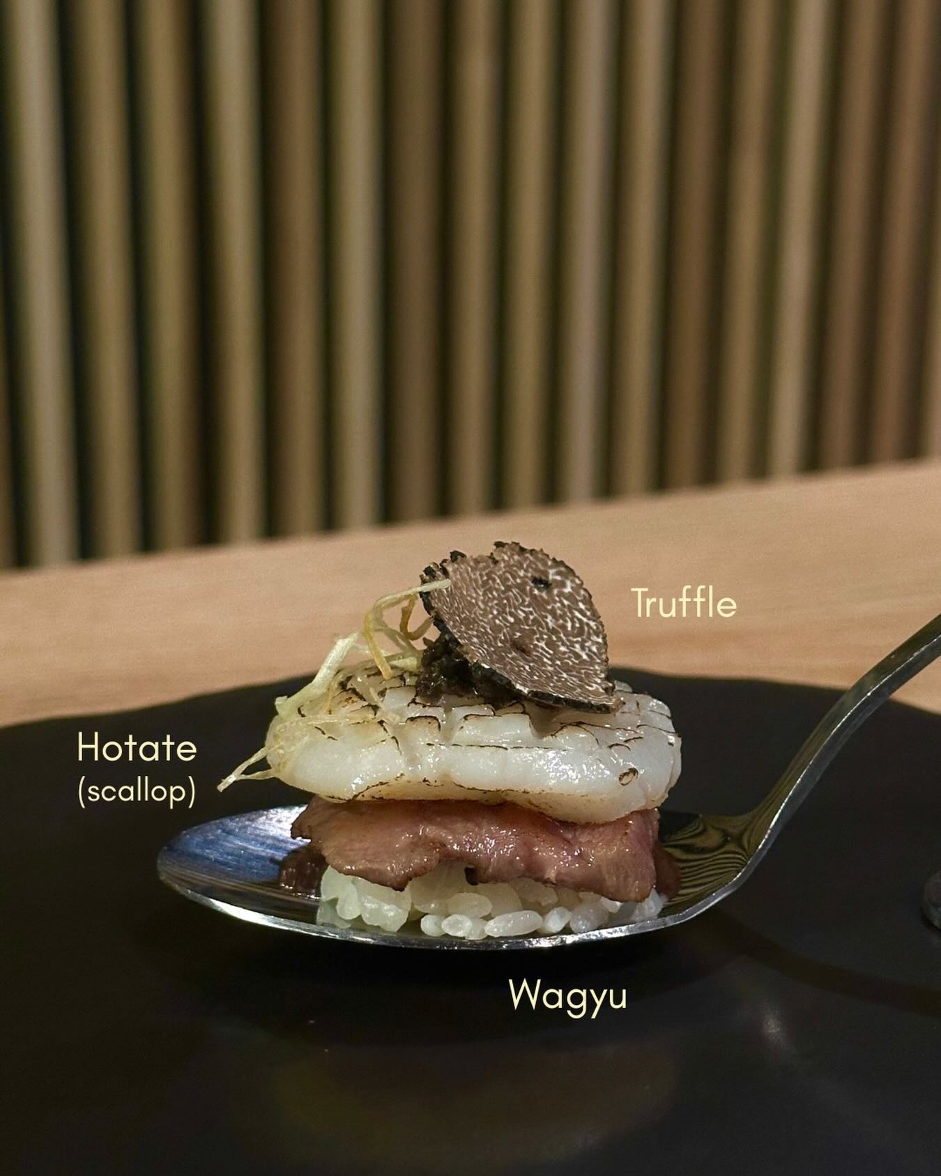 A luxurious bite of wagyu + scallop + truffle, created to elevate the final moments of the meal.
#omakase #nyceats #omakasenyc