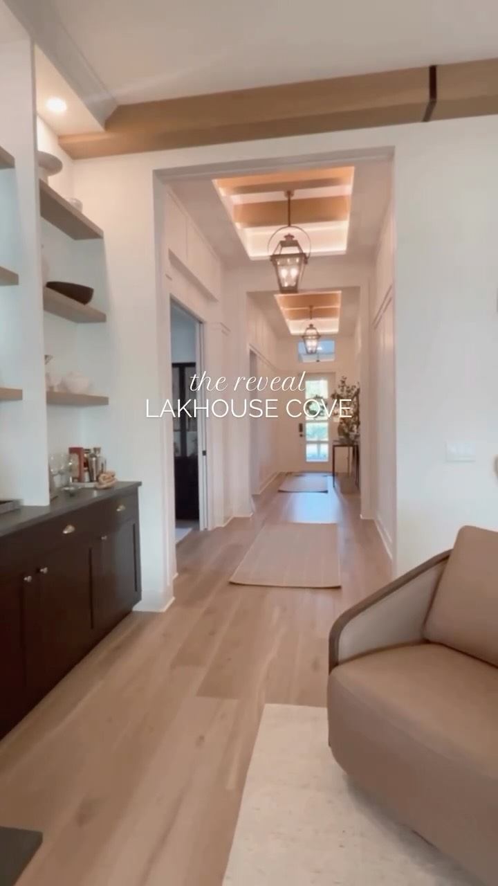 The reveal of Lakehouse Cove ✨
We brought a little bit of Michigan to Florida for this sweet family.