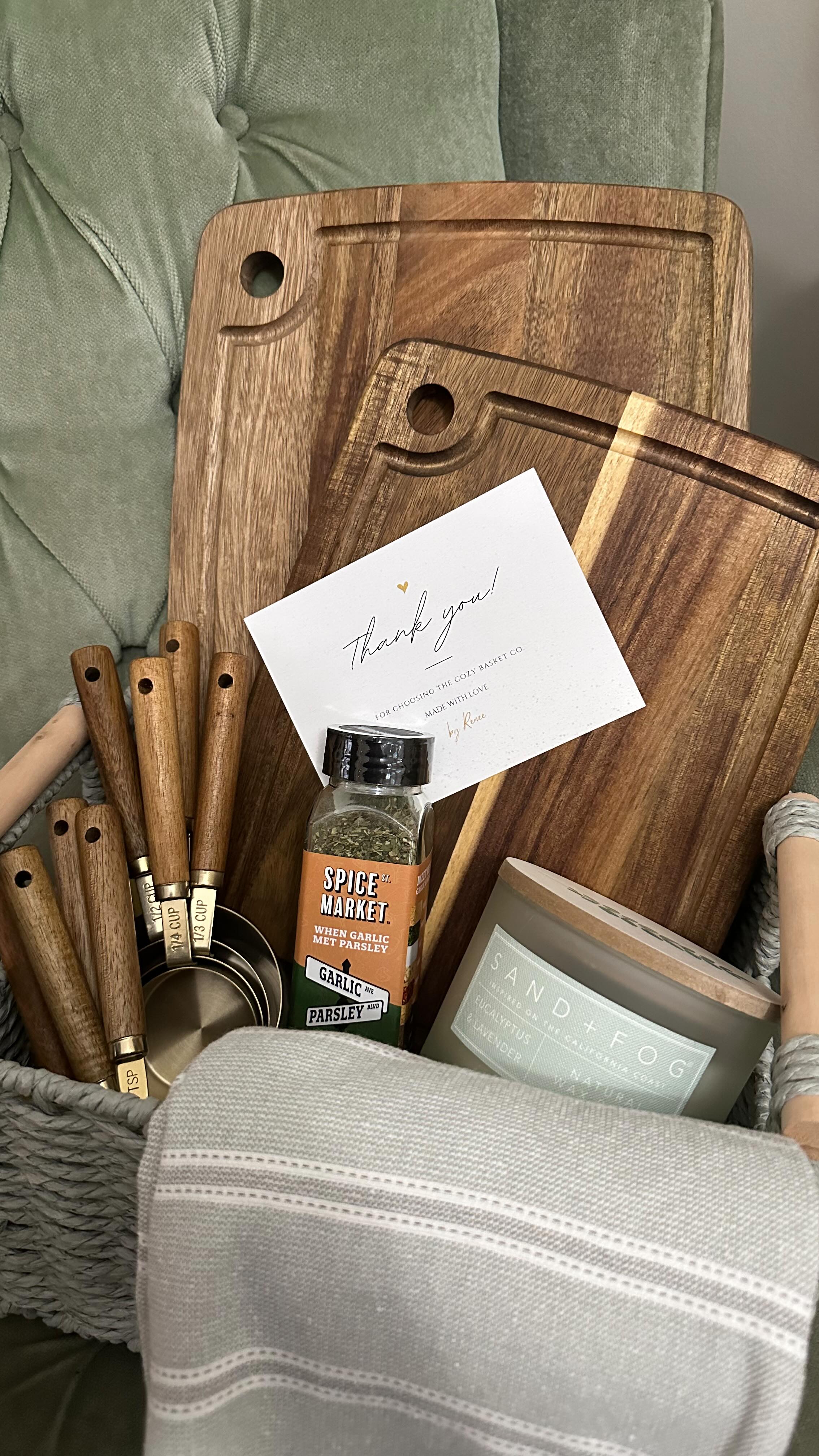 A basket built to warm a home — one hand-selected piece at a time. 🧺
Designed by a stylist, curated with intention, loved by our customers. 🍀
#giftbasketideas #calgarysmallbusinesses #kitchengifts #homestyling