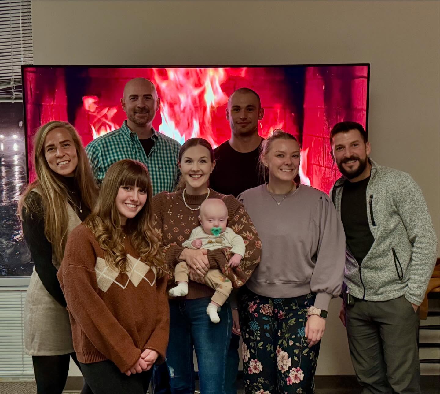 Thankful for this team!
Our ITSCO + Next Level Up crew came together for a cozy Thanksgiving potluck filled with great food, laughter, and connection.
We’re grateful for the kindness, dedication, and heart each person brings to our community every single day.
Happy Thanksgiving from our family to yours! 🦃🍂
#ITSCO #NextLevelUp #TeamPotluck #Thanksgiving2025 #GratefulHearts #CommunityCare