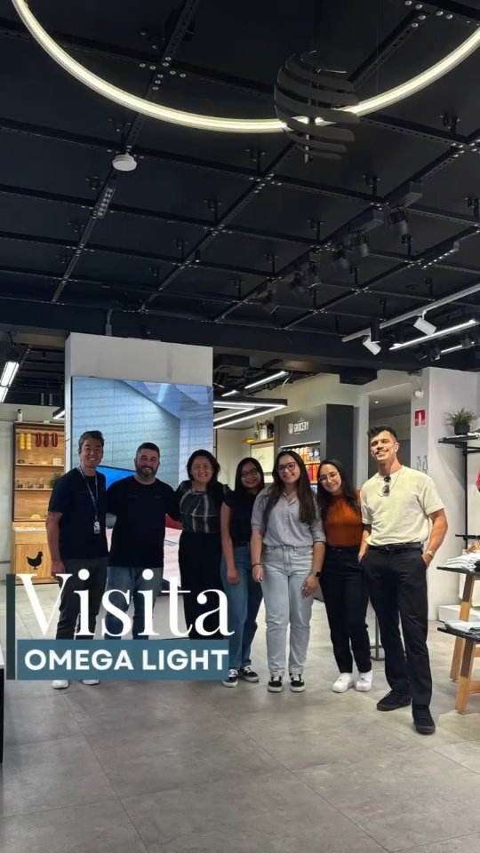 Visita incrível à fábrica da @omega_light, grande parceira da Exper, que mais uma vez abriu as portas para nossa equipe. O time conferiu de perto criação, produção e verificação das luminárias e ainda viu os lançamentos cheios de inovação, além de processos que vai além da produção de luminárias e abraça toda empresa com olhar social e ambiental.
Agradecemos a troca de conhecimento e por inspirar nossos próximos projetos.
#omegalight #iluminação #inovação #luminotecnica #fabrica