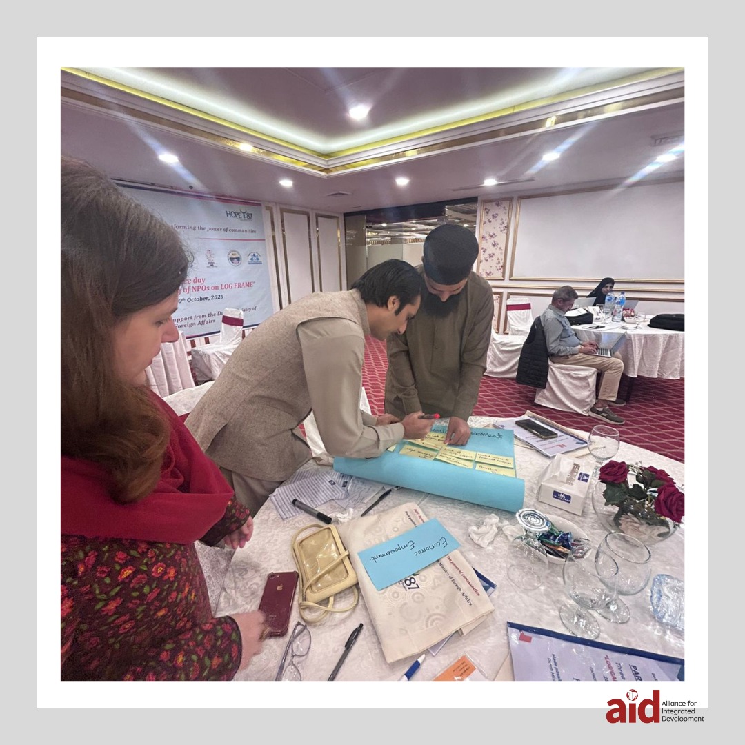 Hands-on learning in action as the AID team takes part in the Logical Framework Analysis (LFA) Training organized by HOPE’87 — strengthening project planning through collaborative practice.
#AIDforchange #AIDPakistan #AIDRelief #humanityfirst #NonProfitWork #UnitedNations #education #UNHCR #Hope87 #Netherlands #GIZ #GlobalSolidarity #Cooperation #UN #Pakistan #Peshawar #Humanity #SDG #Sustainability #sustainablecitiesandcommunities #nonprofitorganisation #aid #socialwork #training #inspire #CommunityMatters #TogetherWeGrow #community #DevelopmentInAction #GrassrootsChange