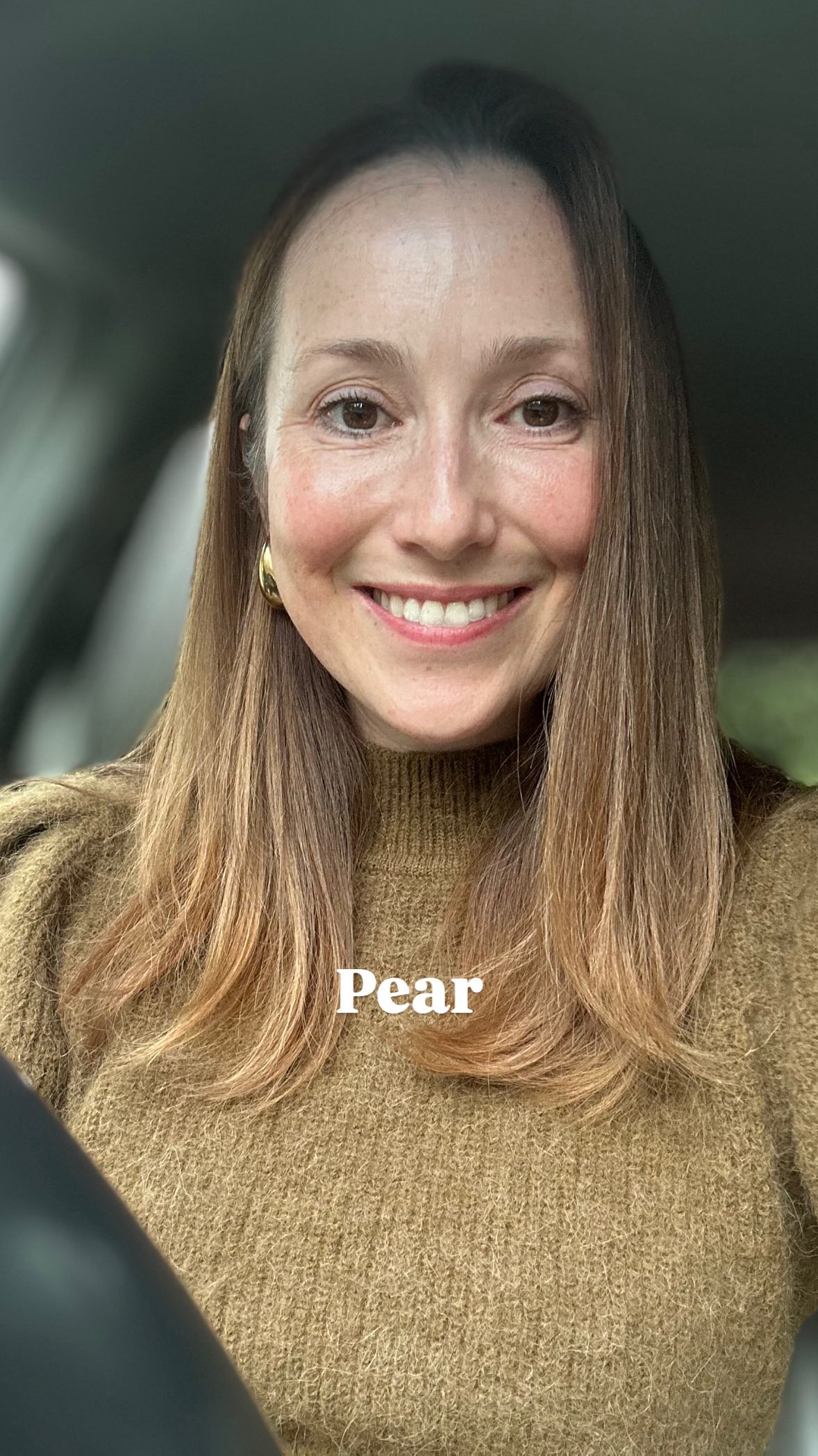 “I can’t wear that”
YES YOU CAN!! You can wear anything as long as your outfit creates balance.
Figuring out what body shape you ACTUALLY are (not the one you think you are) will open up worlds of possibilities for your outfits.