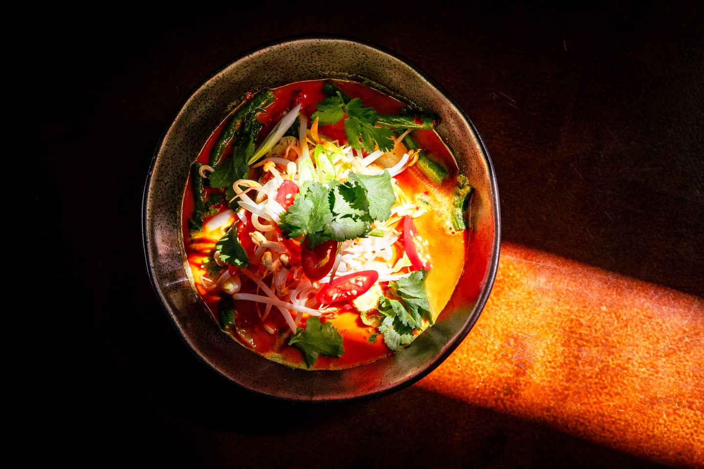 The answer is YES, it tastes as incredible as it looks. Vietnamese fragrant coconut curry, market fresh fish & seasonal vegetables.
.
.
.
.
.
.
#kyneton #piperstreet #piperstreetkyneton #macedonranges #daylesfordmacedonranges #macedonrangesnaturallycool #visitvictoria #tourismvictoria #fookshing #fookshingkyneton #victorianwine #melbournefoodie #macedonrangesfood