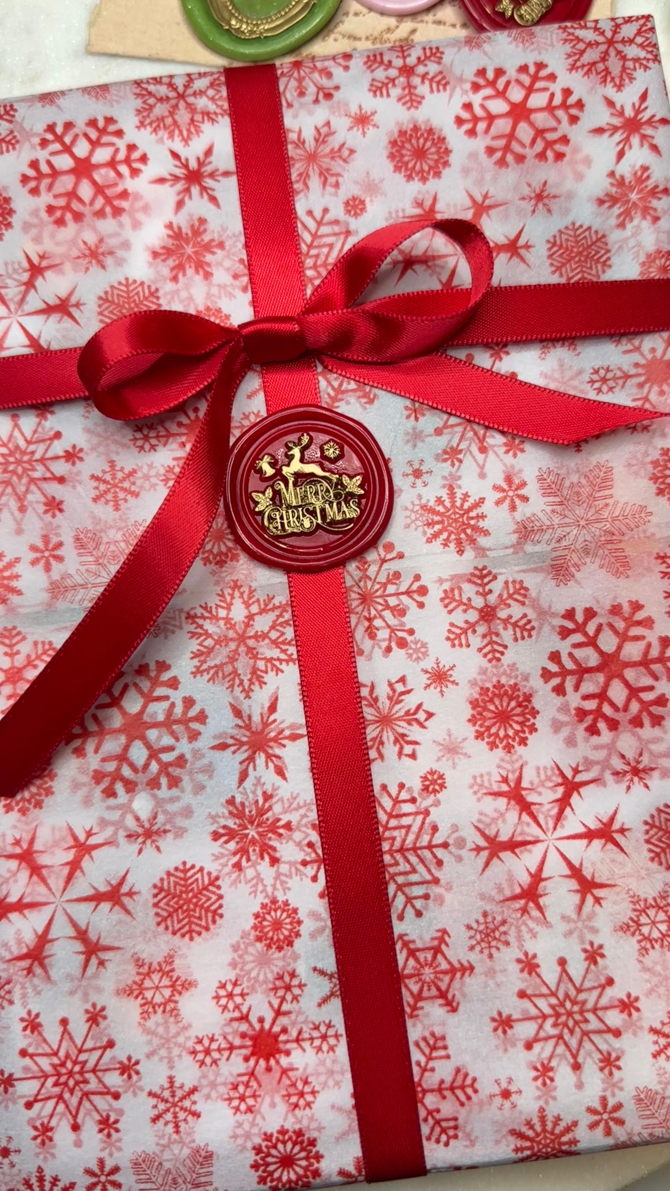 Add a personal touch to your gifts with S.L.C wax seals! ✨
Here’s how:
1. Choose your design - browse our wide range!
2. Pick your colour - match your theme perfectly with 36 shades.
3. Select your finish - go luxe or keep it simple.
Take your gifts to the next level! Link in Bio or click shop for more inspiration! 🎁
#ChristmasWrappingIdeas #RedWhiteGold #WaxSeals #TisTheSeason