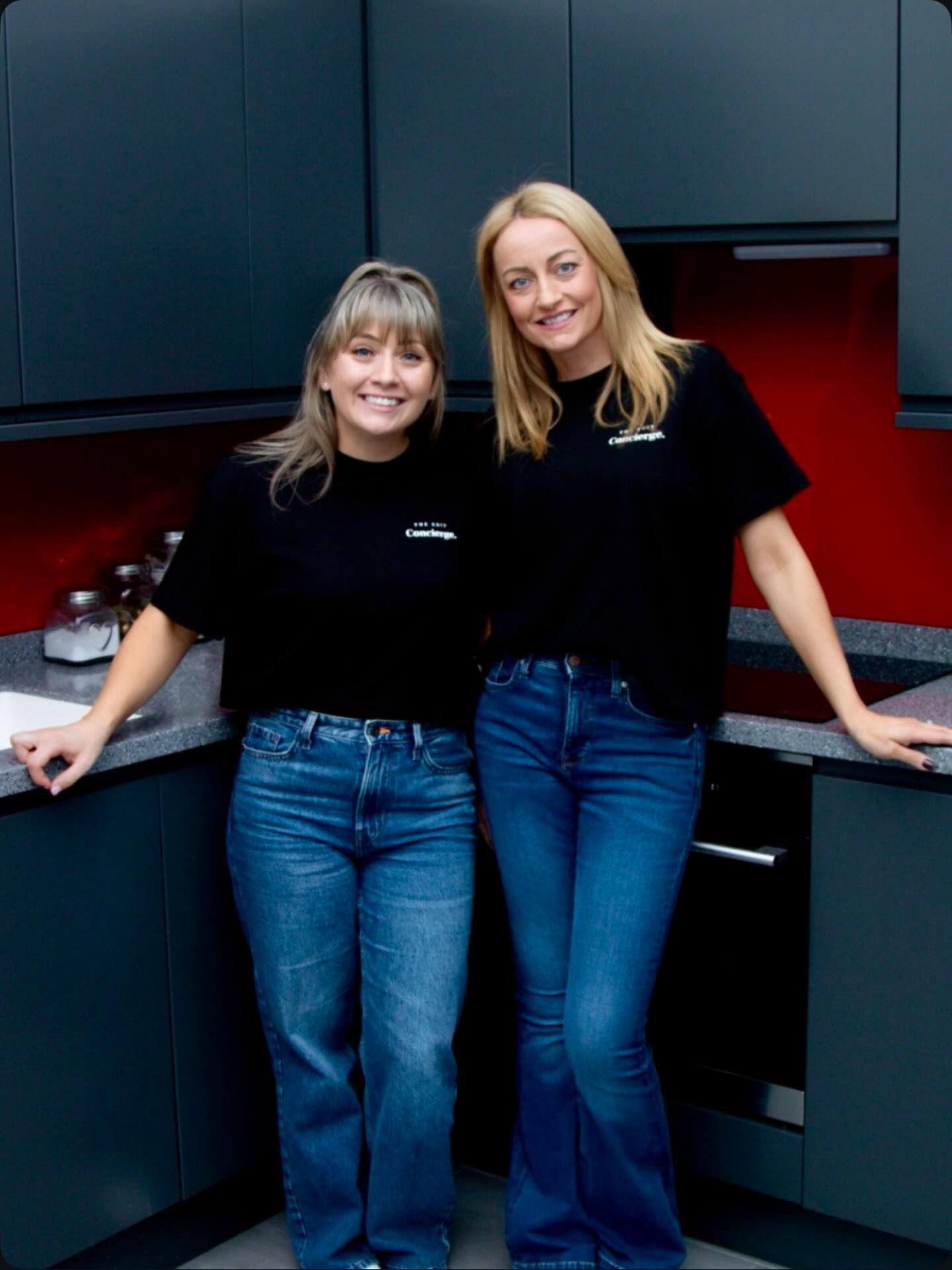 A calm home doesn’t start with storage, it starts with editing 🤍
Before we organise, we pause.
Before we style, we simplify.
At The Edit Concierge, we focus on thoughtful edits that make everyday living feel lighter, calmer and more intentional, not picture-perfect, just right for the people who live there.
Because when a space works effortlessly, life does too.
#TheEditConcierge
#LuxuryOrganising
#ProfessionalOrganiser
#HomeOrganisation
#DeclutteredHome
#OrganisedLiving
#CalmHome
#HomeOrganiserUK