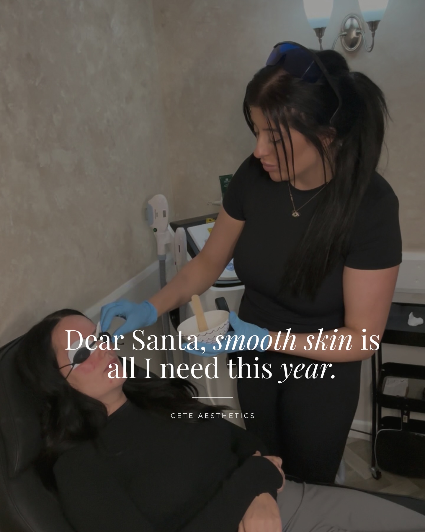 Nothing says “Christmas-ready” like the flawless finish of a Carbon Doll Facial ✨
If clarified pores, smoother texture, and a photo-ready christmas glow are on your wishlist, now is the ideal time to book your seasonal skin reset.
Visit www.ceteaesthetics.co.uk to schedule your appointment and step into the festivities looking luminous ✨🫧
#carbondollfacial #laserresurfacing #scunthorpelaser