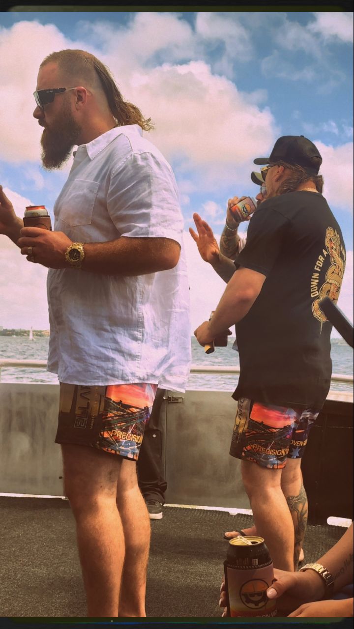 From let down to level up 💪
Jess from Ellards originally reached out to a “professional” footy shorts supplier… but the end result was far from impressive. 😬
So she hit us up at DSS to make things right, and we delivered some absolutely next-level custom footy shorts for the @ellards_mac crew just in time for Chrissy pressies 🎄🔥
✔ Full custom design
✔ Detailed mockups for approval
✔ Quality finish delivered to the door
✔ Team looking mint for summer
When the first attempt doesn’t cut it, we’ve got your back.
Our only limitation is your imagination.
#CustomMerch #FootyShorts #TeamGear #DesignSourceSupply #DSS #CustomApparel #AussieMadeVibes #Ellards #LevelUpYourMerch