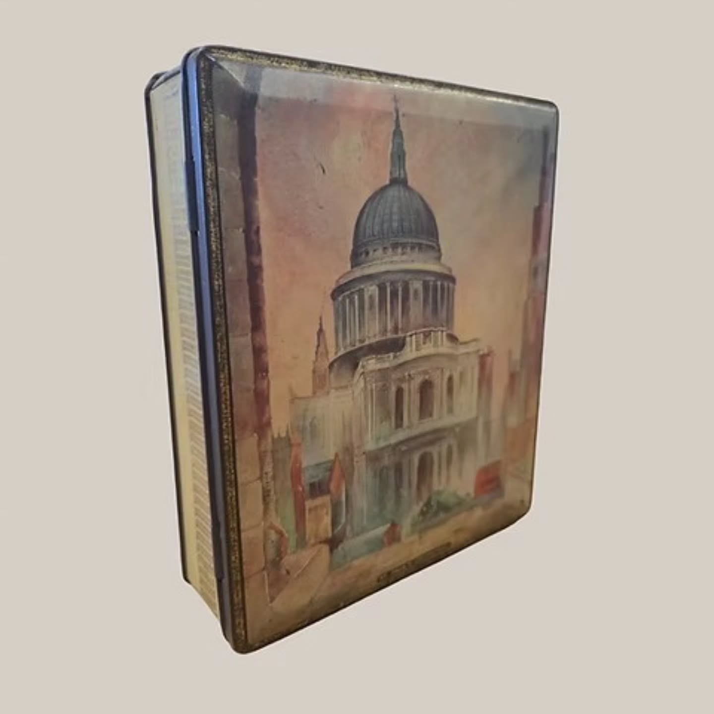 https://www.objetdart-stuff.co.uk/product-page/vintage-edward-sharp-sons-st-paul-s-cathedral-tin-1940s-1950s #stpauls #stufftoyouandme #objetdart