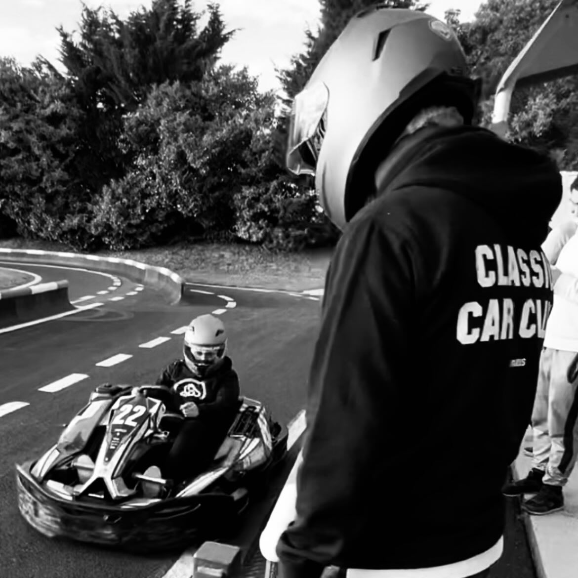 🏁Karting Night Race indoor CCC✨
- date : mardi 17 février
- de 19h à 23h30
- 2h de roulage en endurance par équipe sur la plus grande piste indoor en IDF
- 4 à 5 pilotes
- apéritif dînatoire compris (sans alcool)
- prix : 100€ ttc / pilote (lien inscription en bio)
=> rdv au Club pour départ en covoiturage !🏎️💨