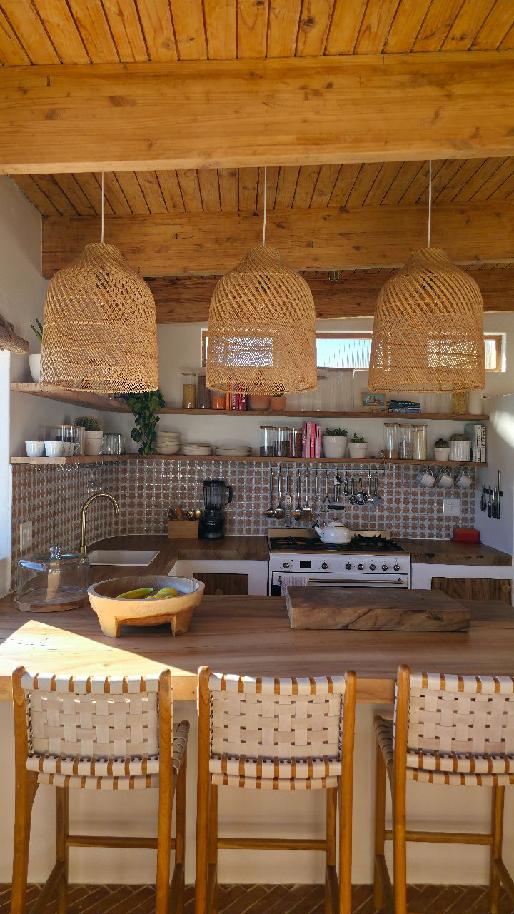 25% OFF PENDANT SALE ✨️ All pendants are in-stock and ready to ship. Offer runs until 5 December. Shop online or in-store.
We're open on Saturdays from 10 to 1.30
We deliver throughout South Africa
Meg@eightdegreessouth.com
www.eightdegreessouth.com
10 Stibitz Street, Westlake, Cape Town
#rattanlight #pendant #lightingstore #light design #rattan #homedecor #interiors #light #interiordesign #interiordesigner #lightdesign #homeinspiration