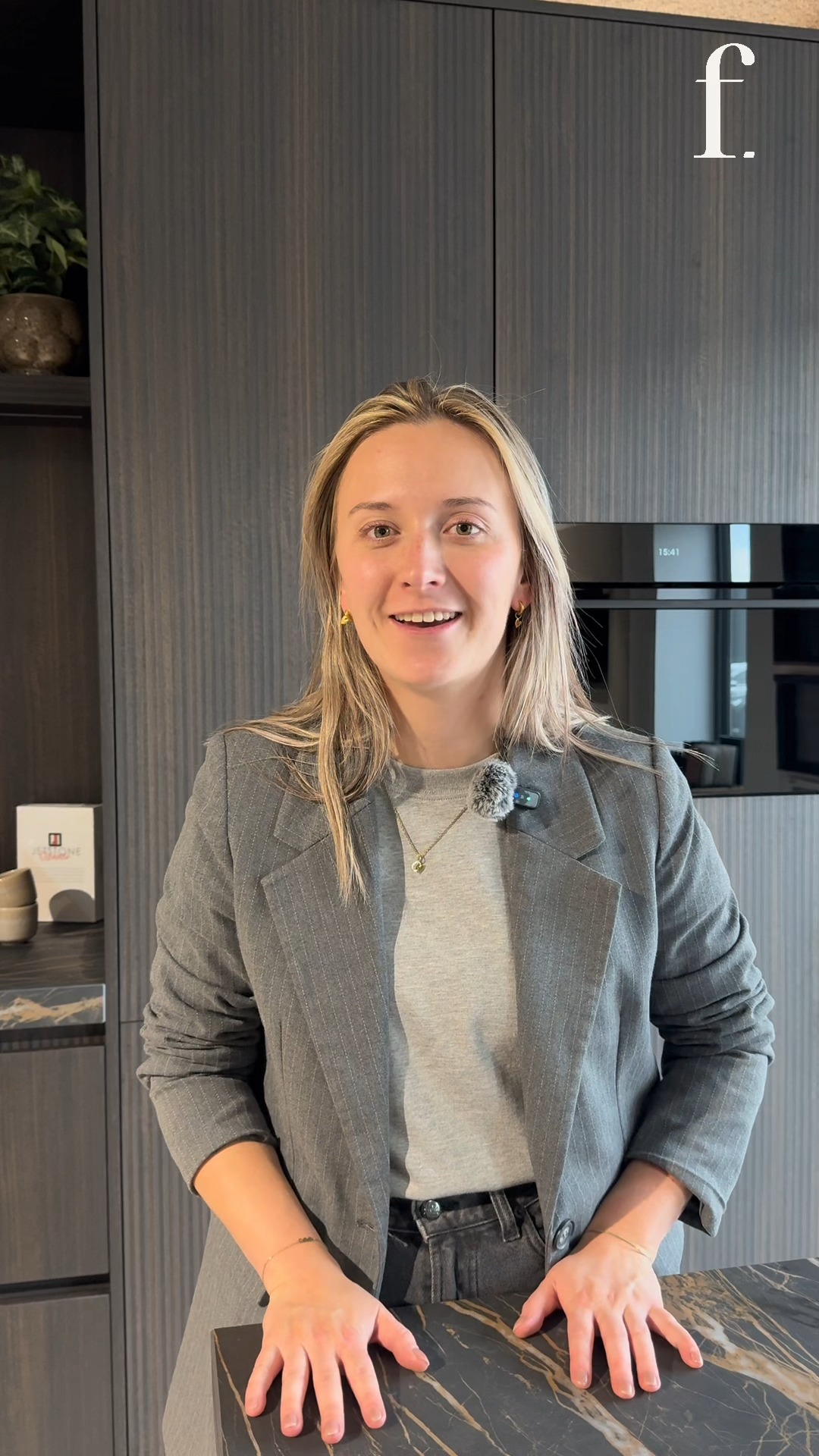 Pizzaavond gehad en nu spijt? 😅 Geen paniek, van één etentje kom je écht niet meteen ‘n kilo vet aan. Benieuwd hoe dat zit? Ik leg het je uit in de video! 🍕