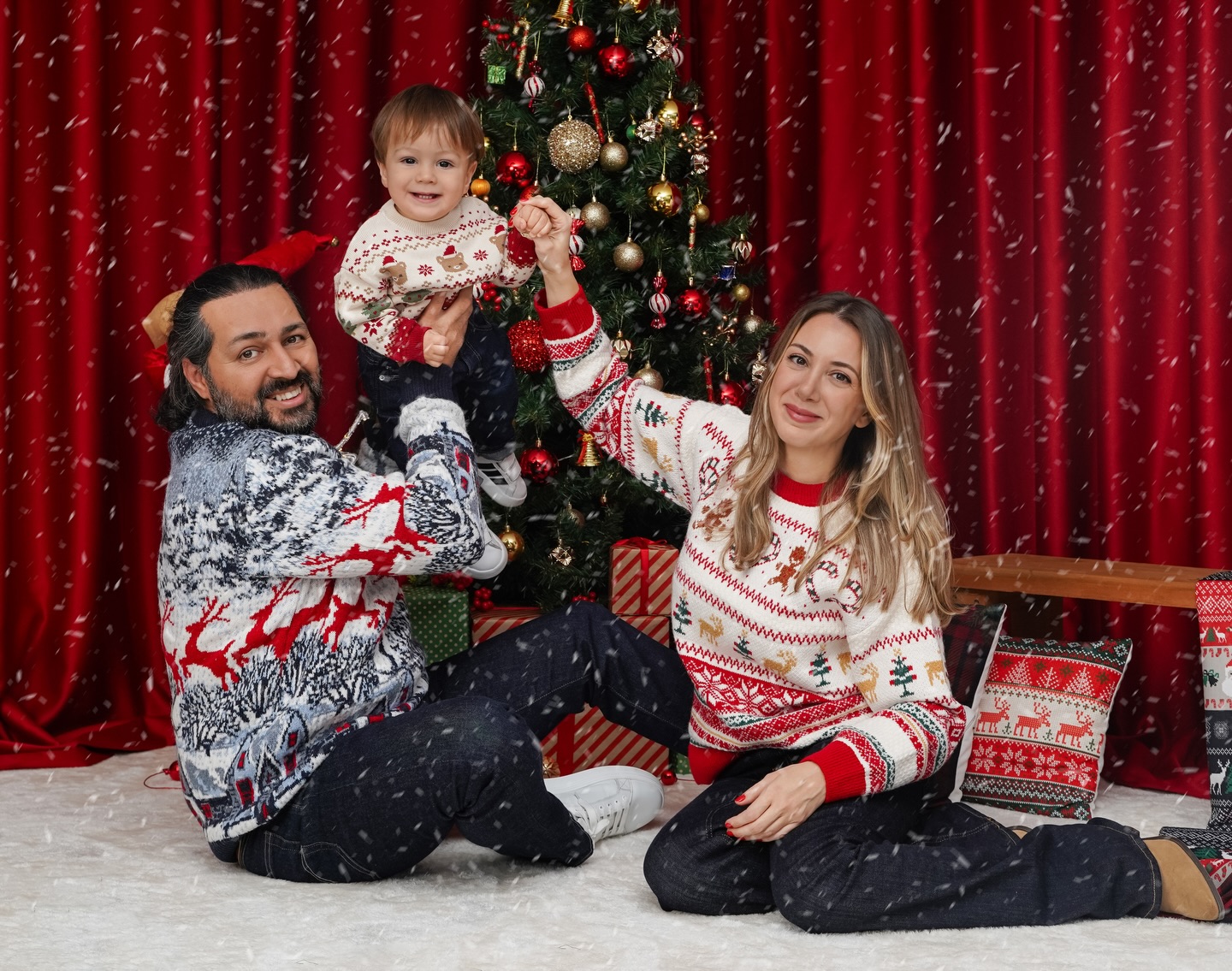 Yeni yıla en güzel anılarla giriyoruz ✨
#family #hello2026 #newyear #yılbaşı #2026