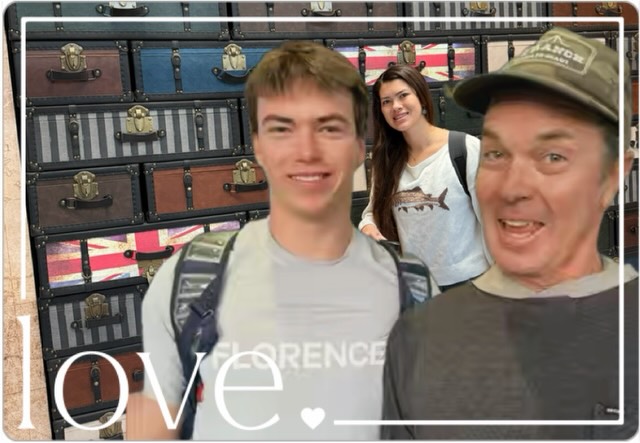 Too bad I couldn’t find a picture with all of us together anyway here are some other Christmas Cards choices @shutterfly created so fun 🤩