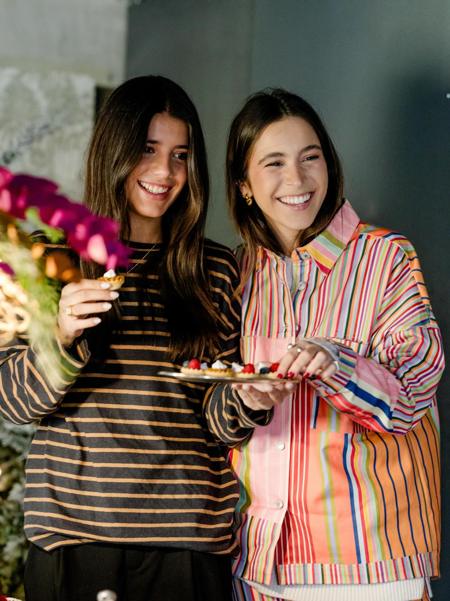 A recordar a manhã super divertida que tivemos esta semana na loja e onde apresentámos os nossos bolos de Natal! 🤩