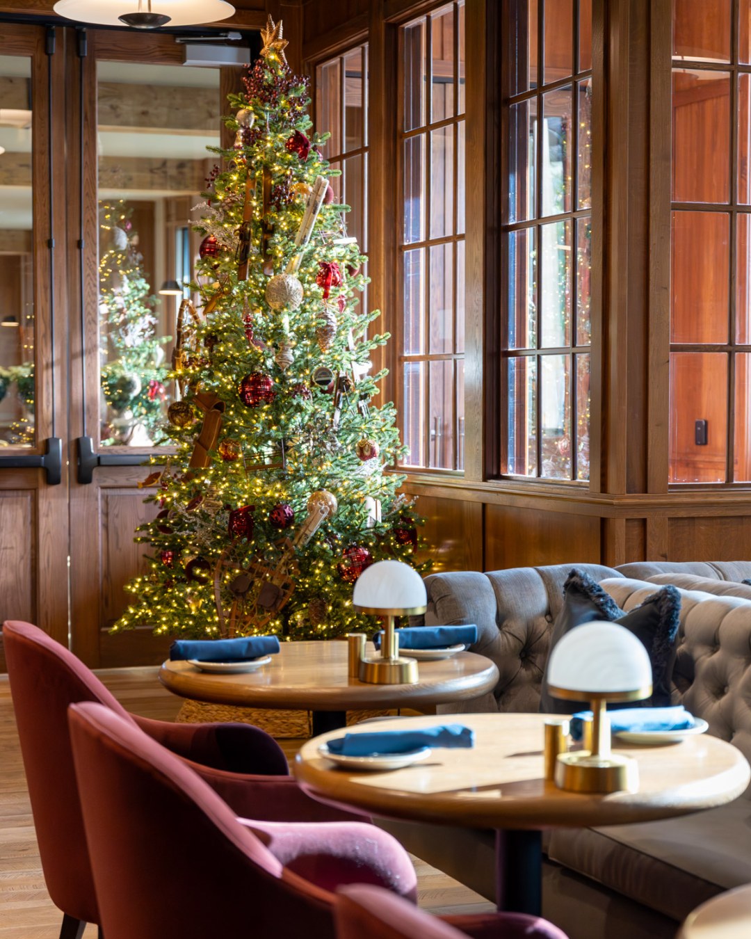 A little sparkle, a little tradition, and just the right amount of cheer. ✨ The holidays feel right at home at Baraboo.