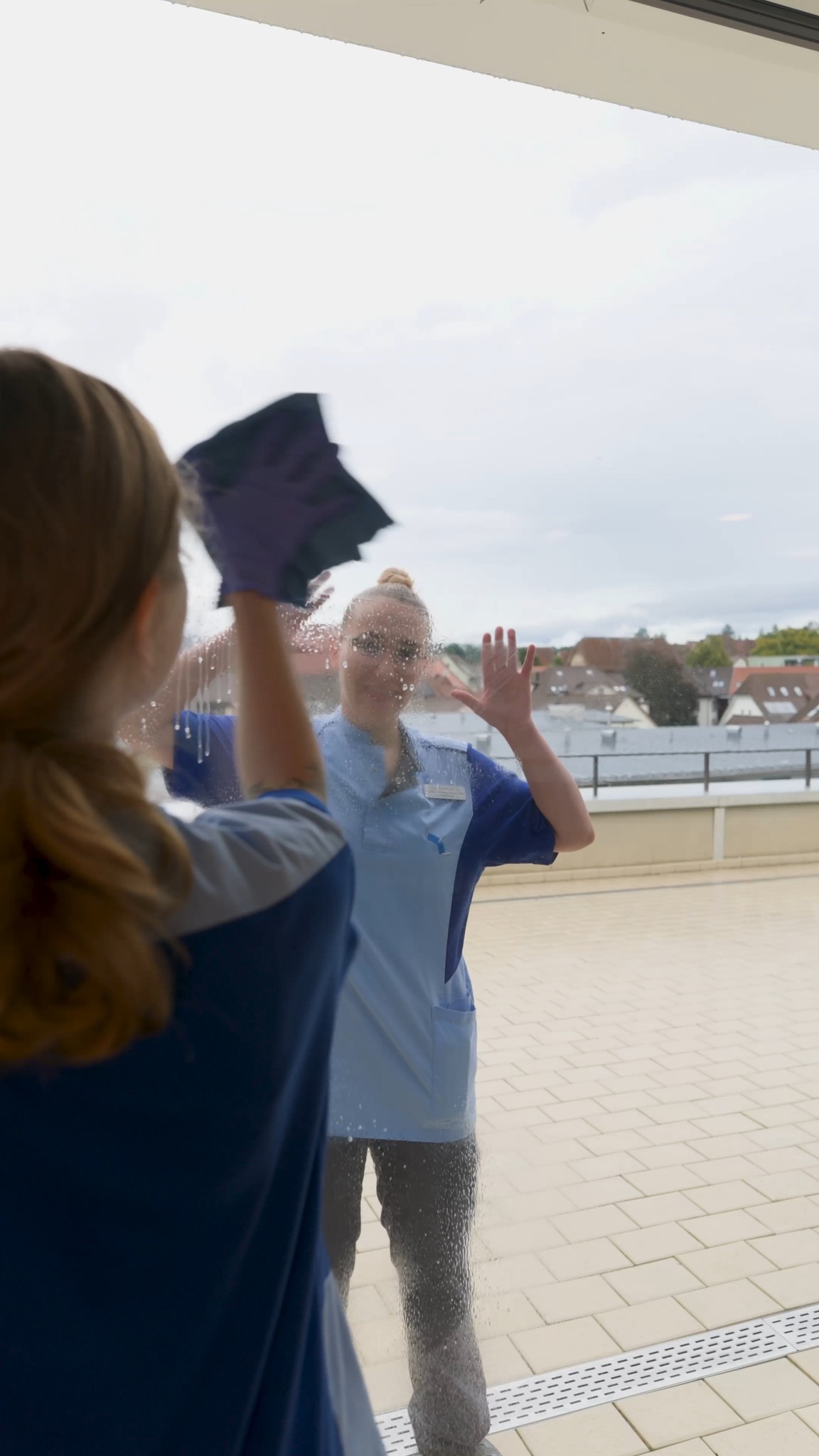 Bei uns gibt’s den Durchblick mit Extra-Lachgarantie 🤪
#alterszentrum #oberemuehle #grimasse #durchblick