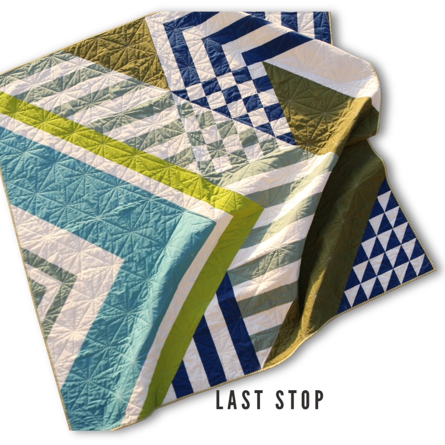 If you already subscribe to my newsletter, you've received the special 30% off for this pattern, so go check your inbox!
This launch has been more than I ever could have anticipated 🥹 you just never know when you make "weird" quilts, if this one will speak to others or not and your purchases, post saves and shares, and enthusiasm has felt like the encouragement I really had no idea I was so in need of.
Thank you 🥹
If you want to make sure that you get notified when patterns launch and that you're sent discounts, go sign up for my newsletter! I try not to spam with filler content, so you know that it's good stuff inside when it arrives!
.
.
.
Fabric: @artgalleryfabrics
Quilting: @dizzlepopshop
.
#modernquilting #quiltpattern #modernquilting